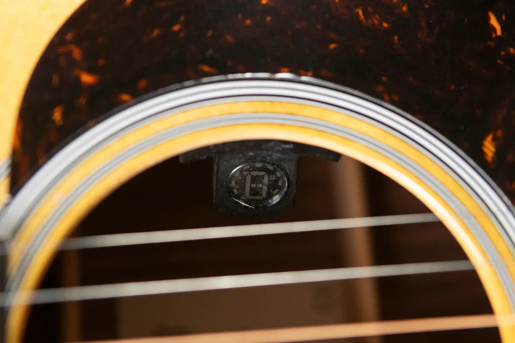 Martin 000-13E Retro Acoustic/Electric Guitar - Spruce/Walnut with Gig Bag