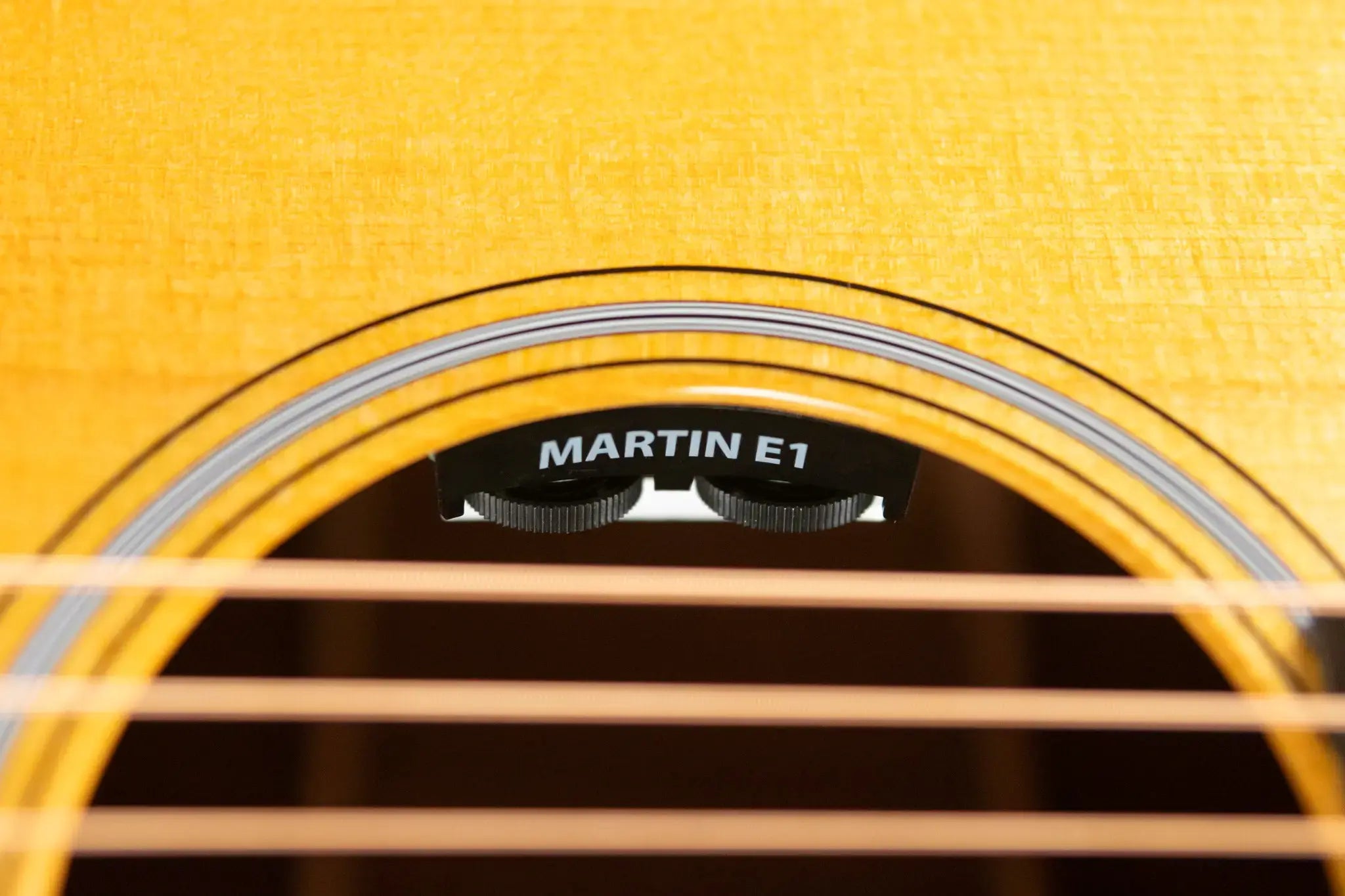 Martin D-12E Retro Dreadnought Acoustic/Electric Guitar - Spruce/Sapele with Gig Bag