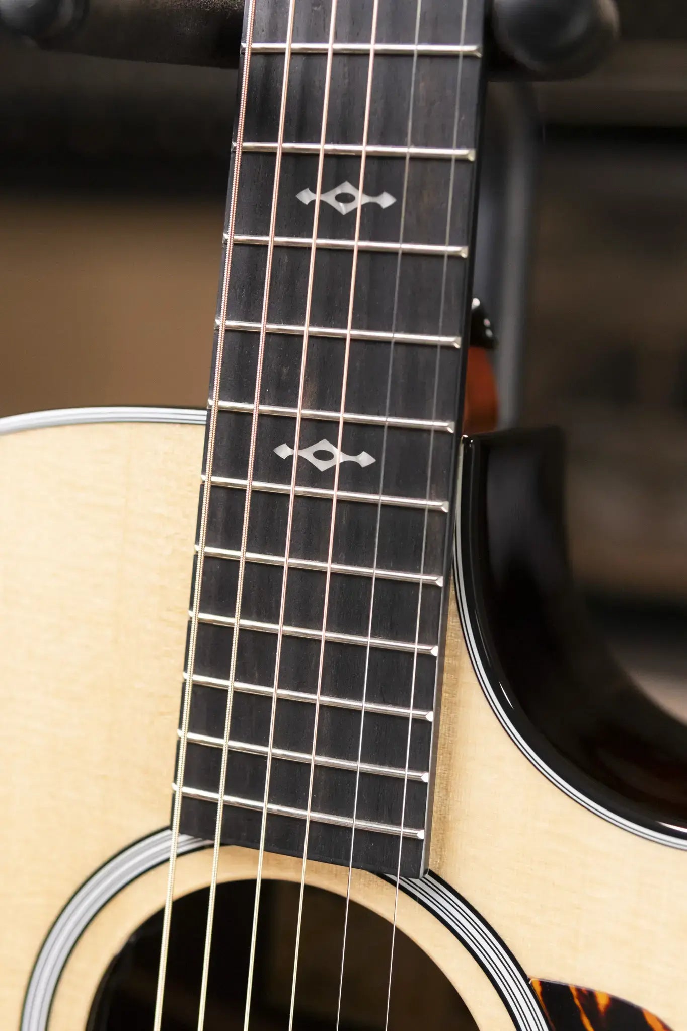 Taylor Next Generation 414ce Grand Auditorium Acoustic/Electric Guitar with Hardshell Case