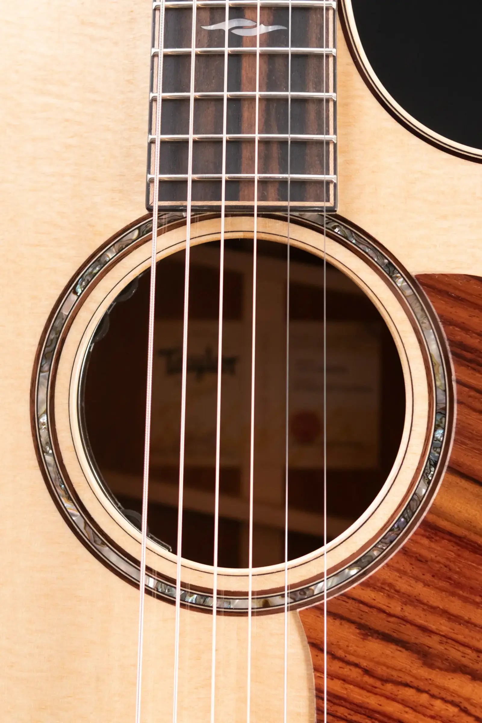 Taylor 814ce LTD Cocobolo Grand Auditorium Acoustic/Electric Guitar with Hardshell Case