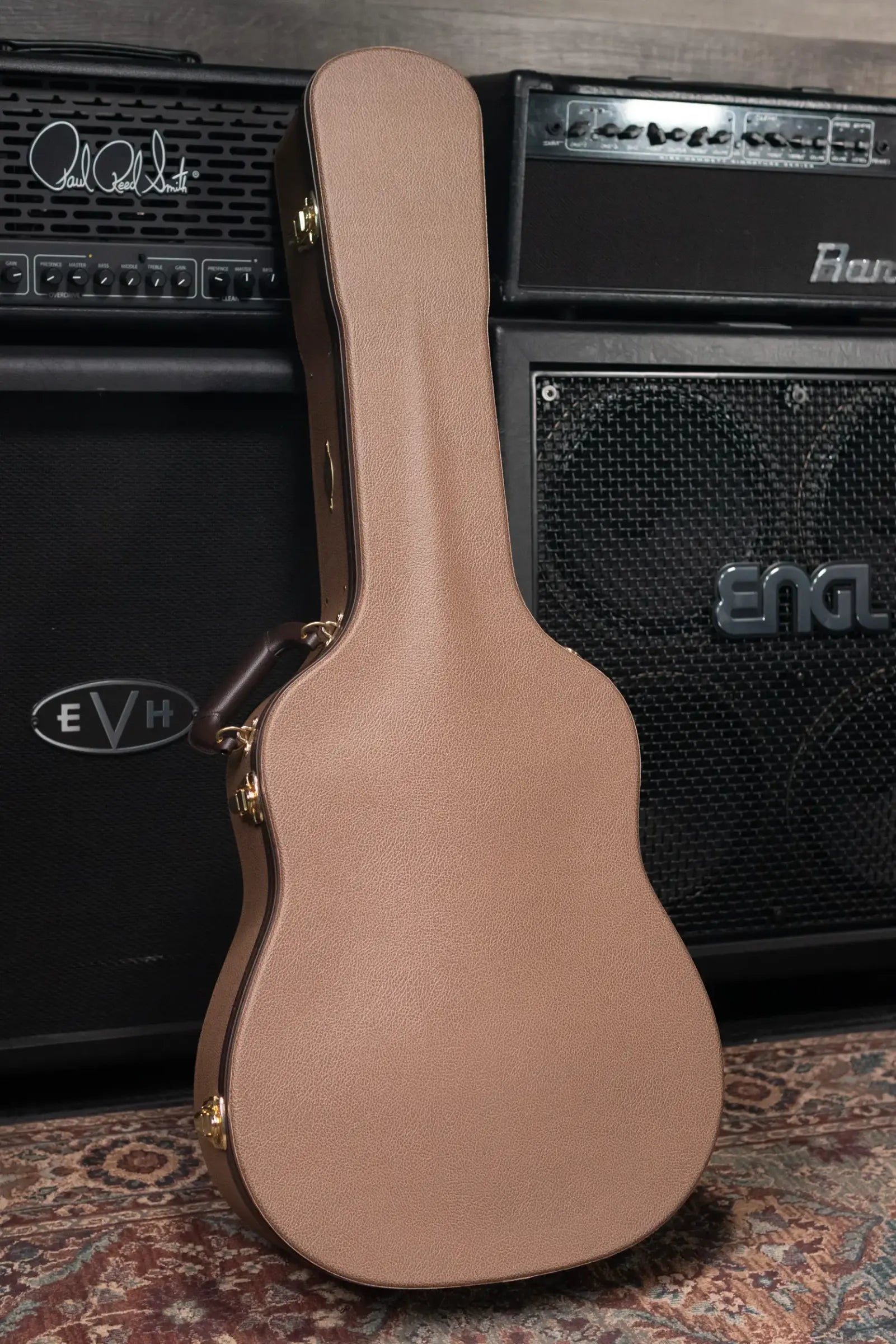 Taylor Gold Label 810e Dreadnought Acoustic/Electric Guitar with Hardshell Case