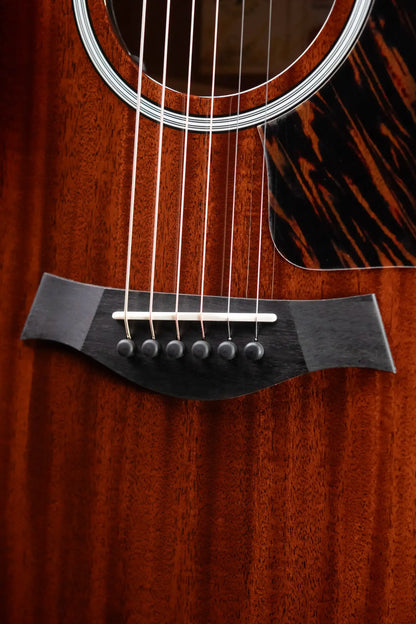 Taylor Next Generation 324ce Grand Auditorium Acoustic/Electric Guitar - Shaded Edgeburst with Hardshell Case