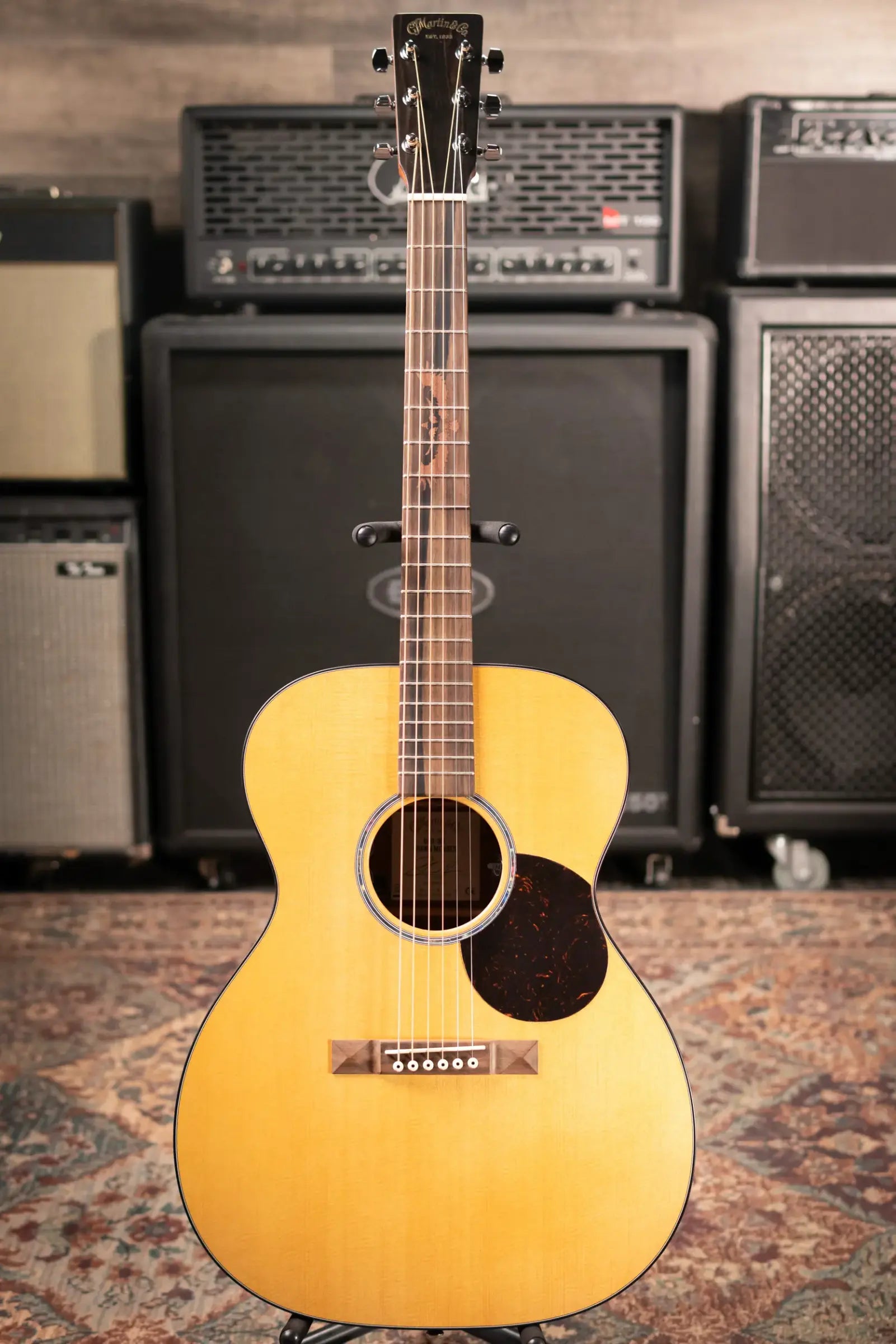 Martin 000-10E Shawn Mendes Signature Acoustic/Electric Guitar with Gig Bag