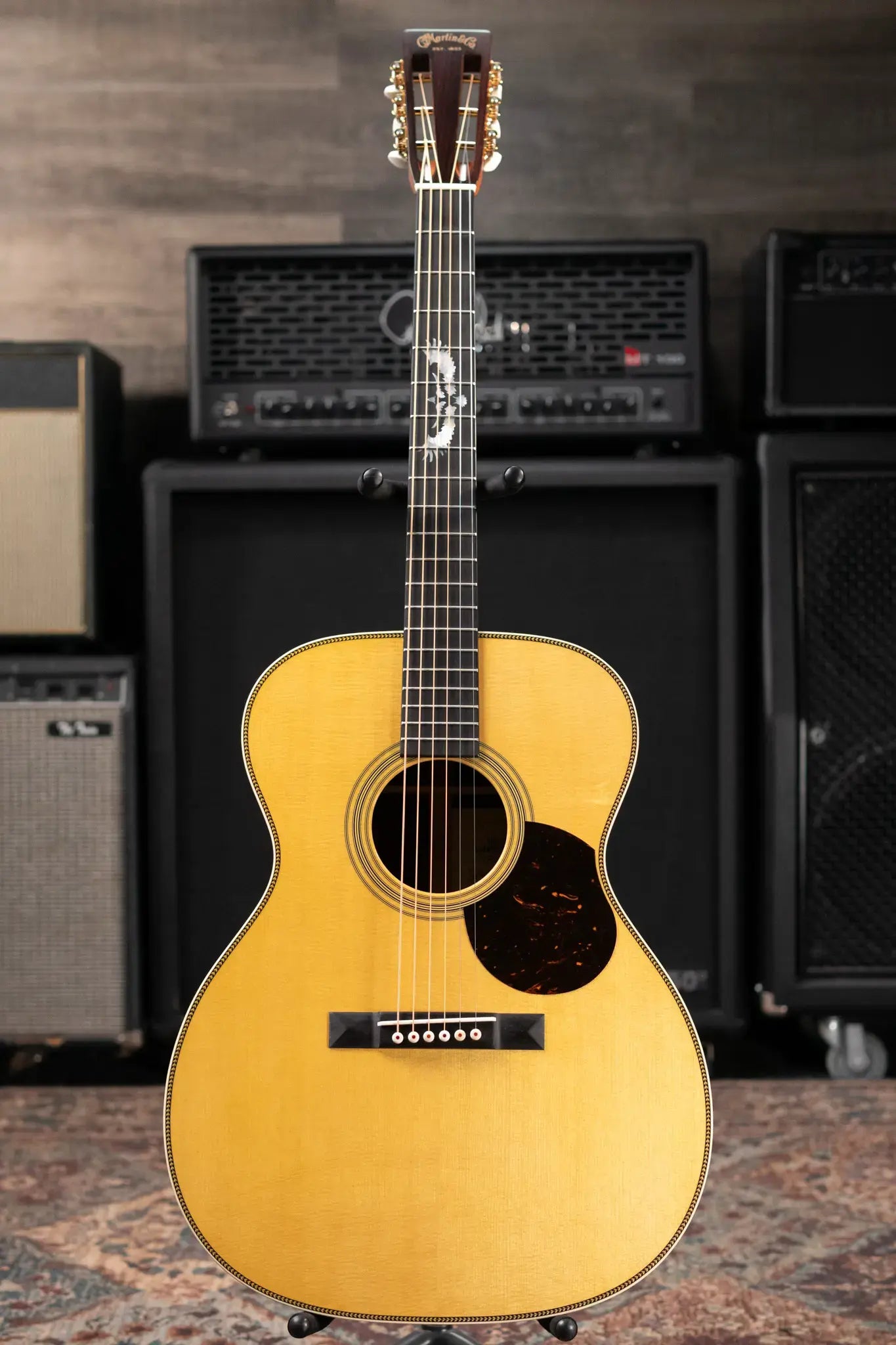 Martin 000-28 Shawn Mendes Signature Acoustic Guitar with Hardshell Case