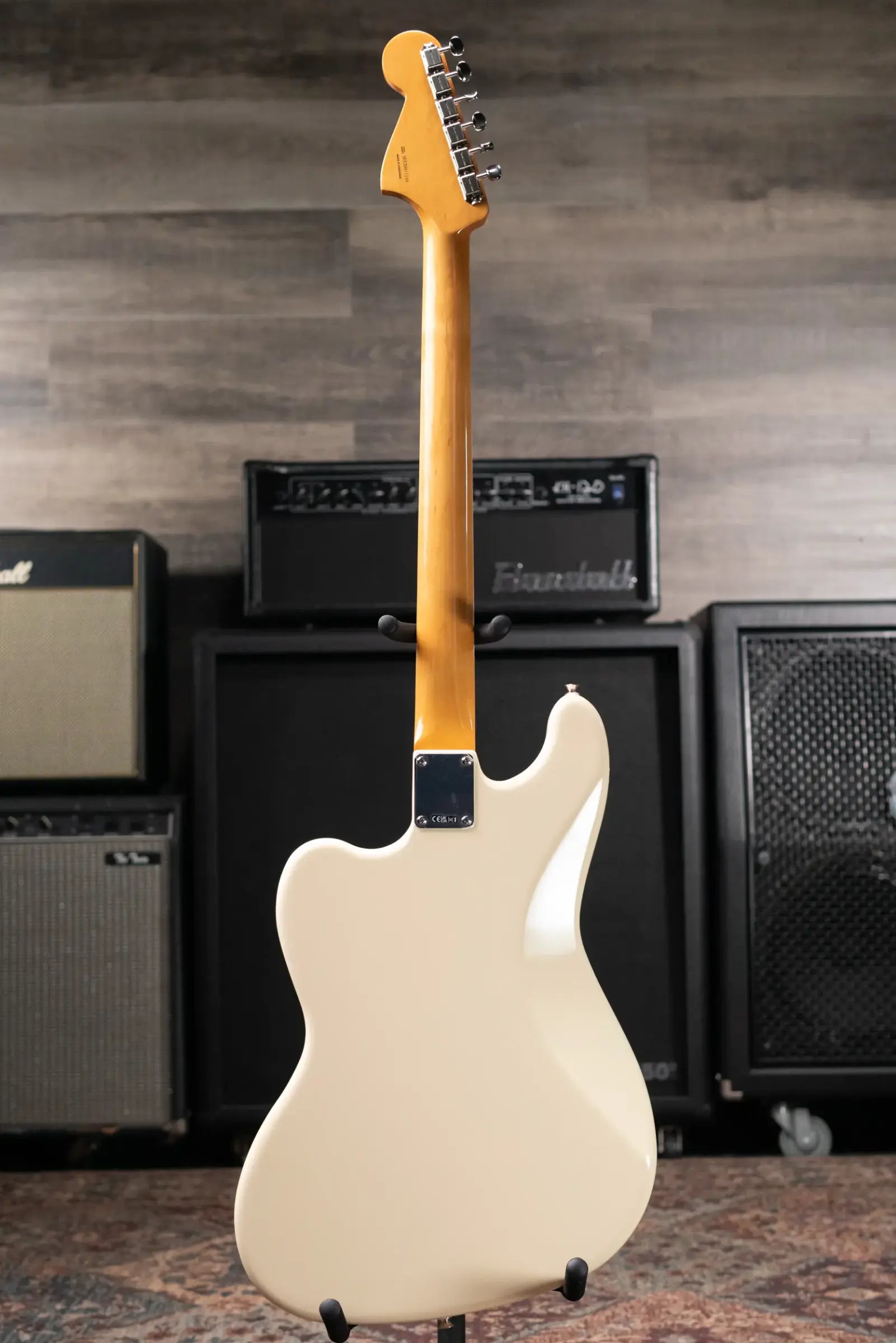 Fender Vintera III Early '60s Bass VI - Olympic White with Gig Bag