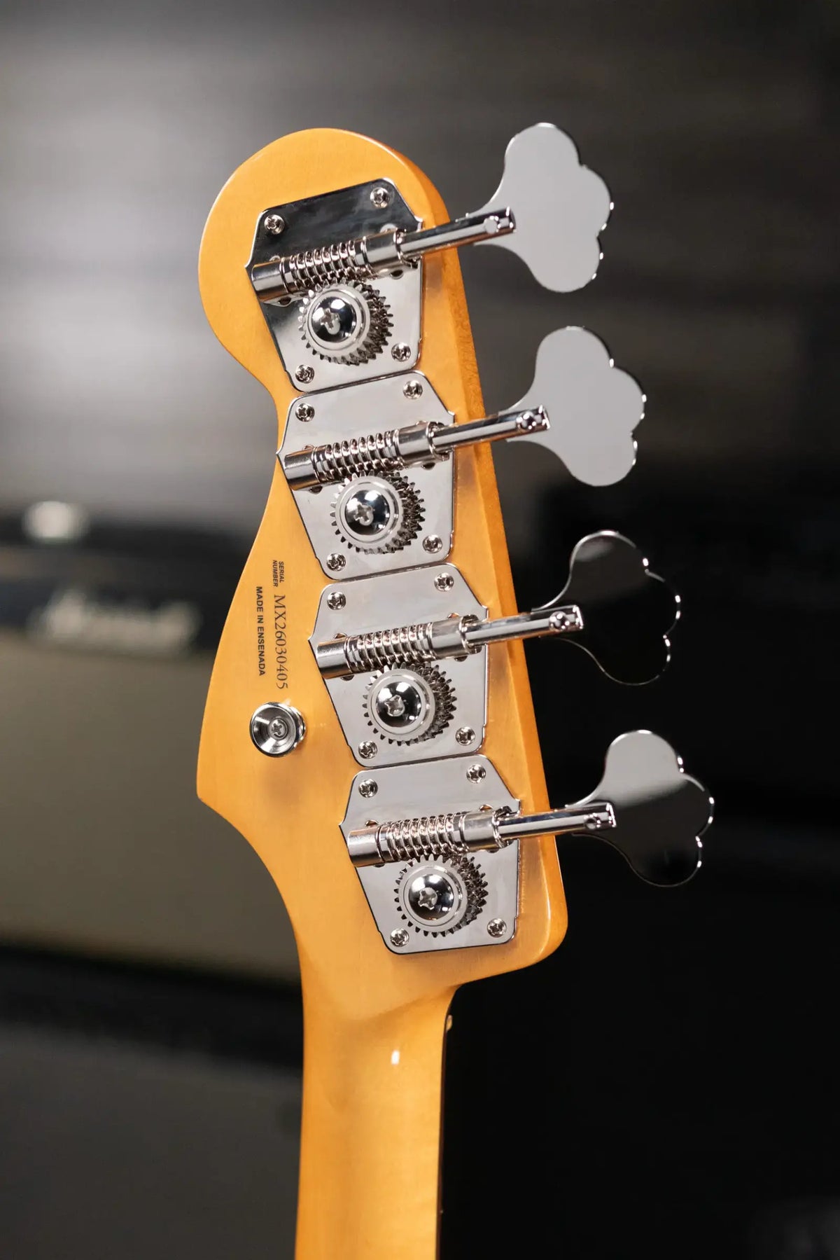 Fender Vintera III Early '60s Jazz Bass - Aztec Gold with Gig Bag - Demo