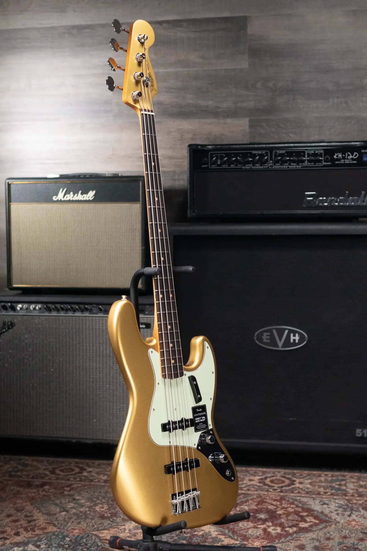 Fender Vintera III Early '60s Jazz Bass - Aztec Gold with Gig Bag - Demo