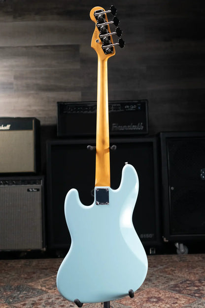 Fender Vintera III Early '60s Jazz Bass - Sonic Blue with Gig Bag