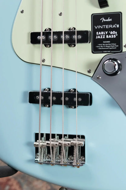 Fender Vintera III Early '60s Jazz Bass - Sonic Blue with Gig Bag