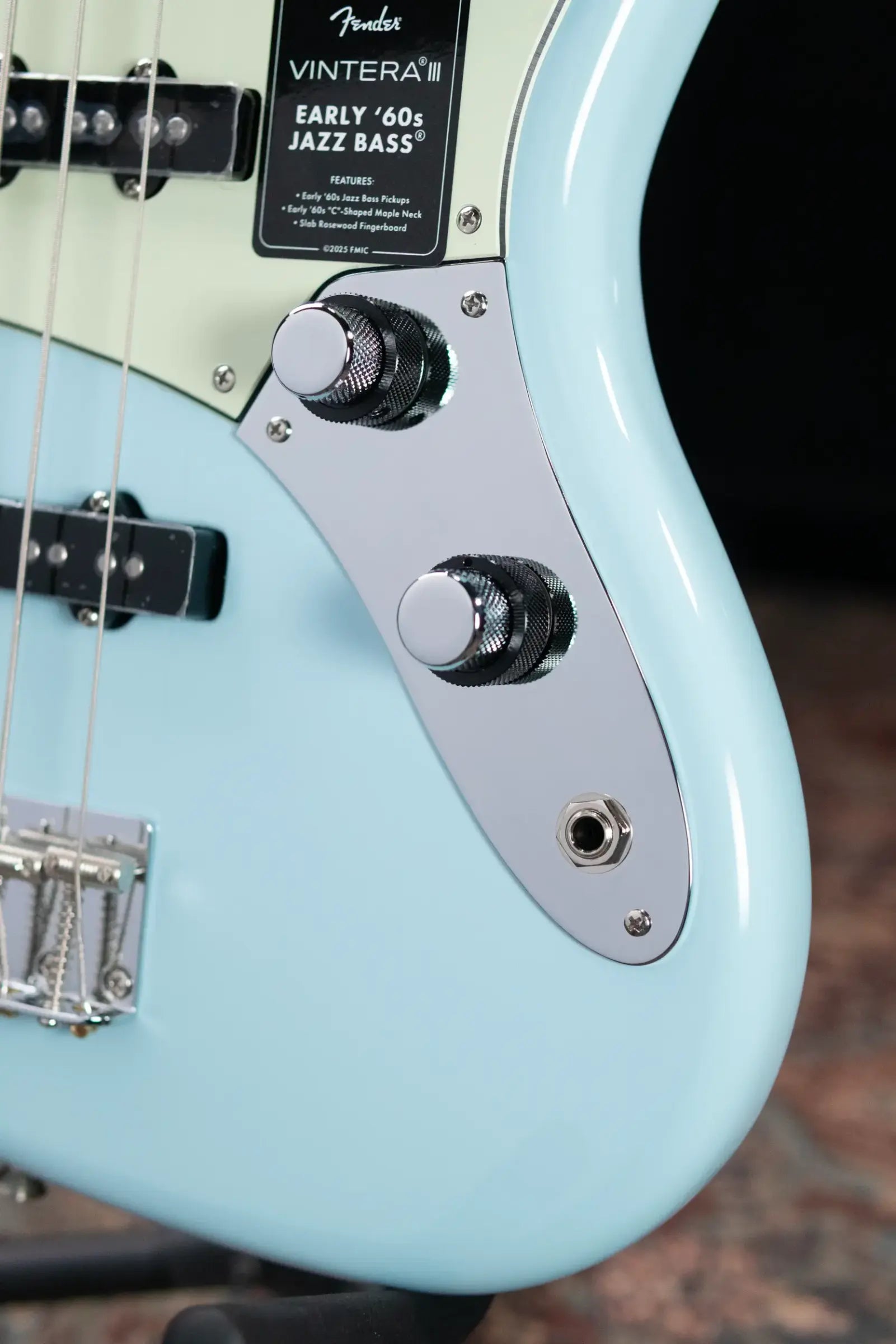 Fender Vintera III Early '60s Jazz Bass - Sonic Blue with Gig Bag