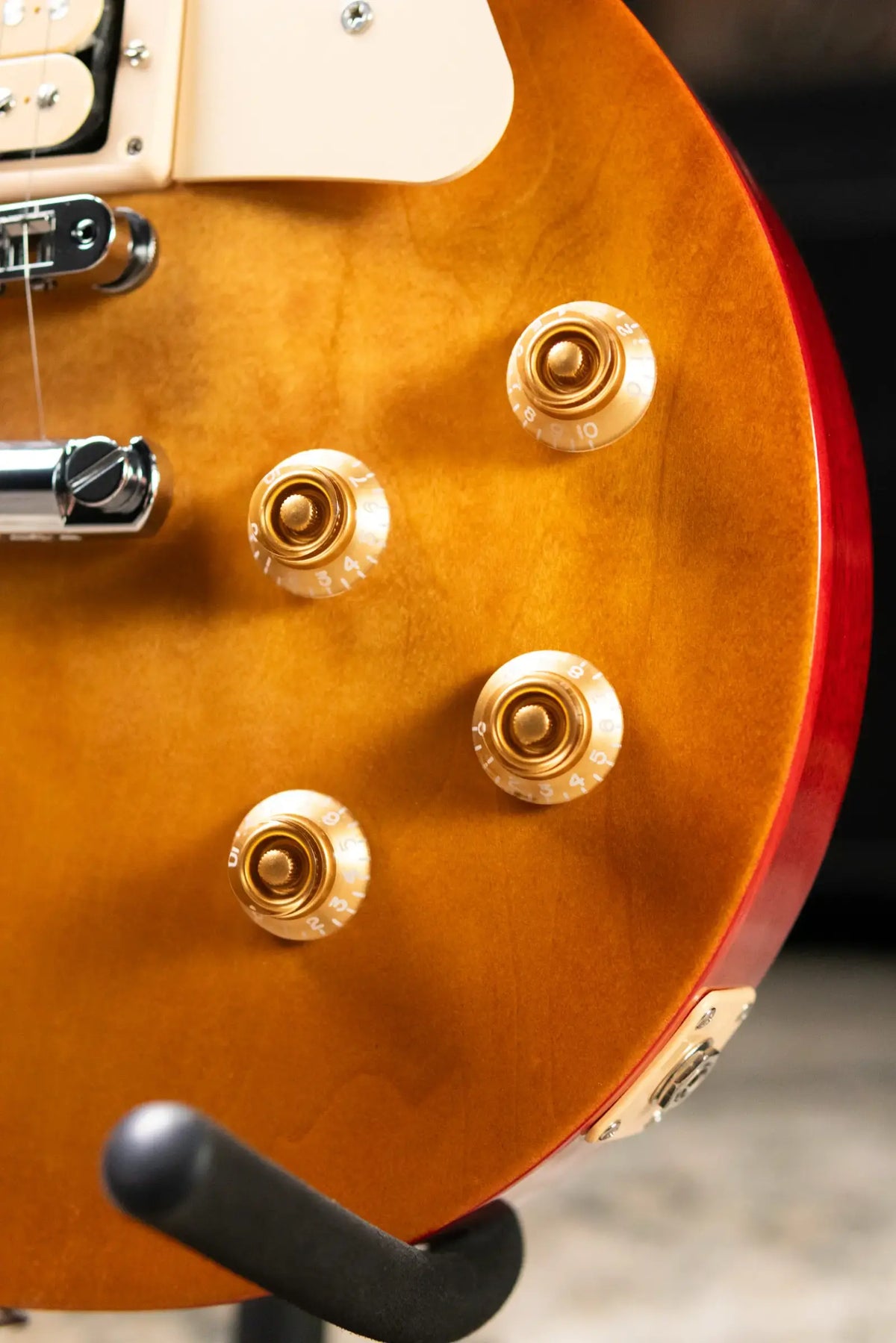 Gibson Les Paul Studio Double Trouble Electric Guitar - Dirty Lemon Burst/Cherry Back with Gig Bag