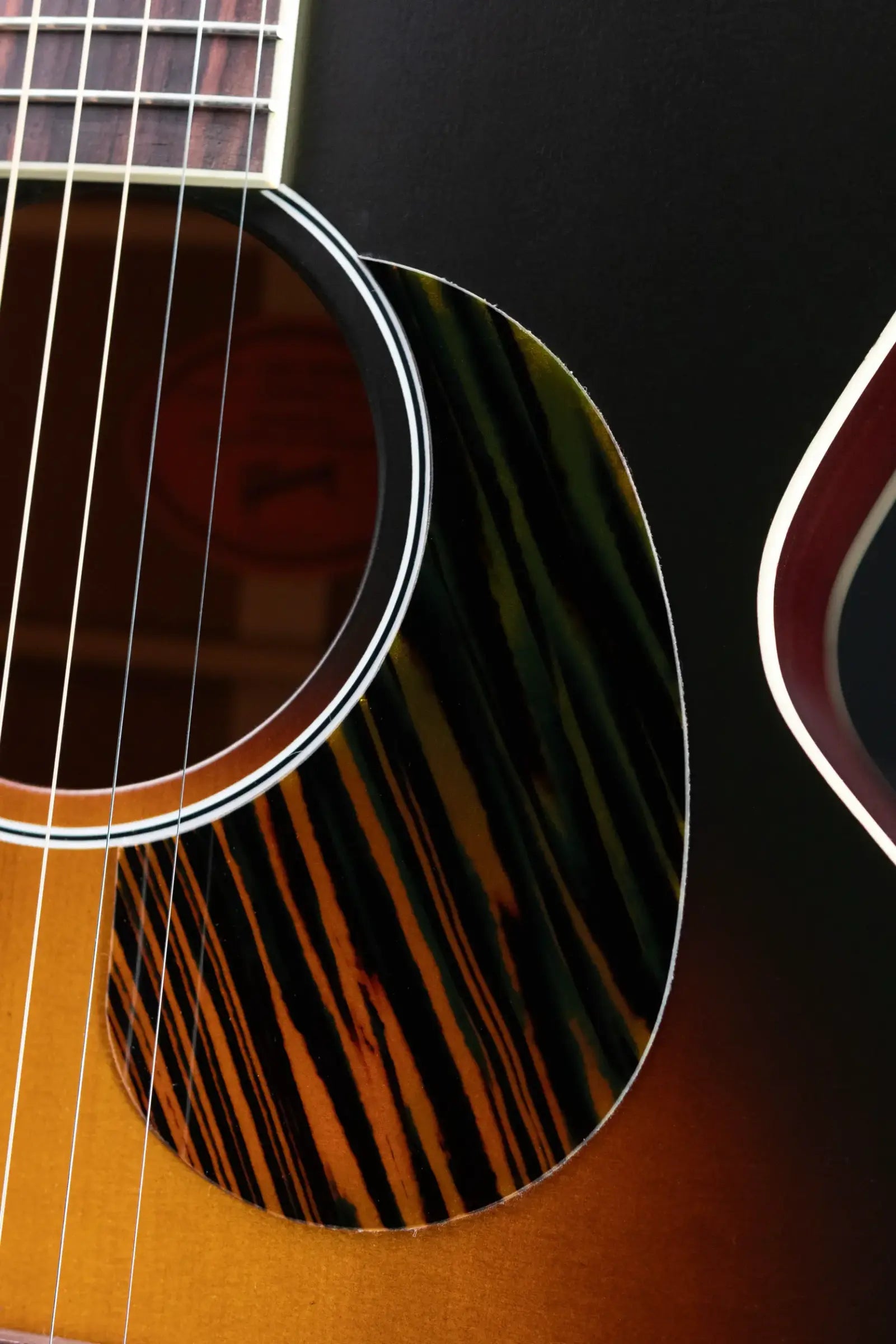 Gibson Century Collection J-185 12 Fret Acoustic Guitar - Vintage Sunburst with Hardshell Case