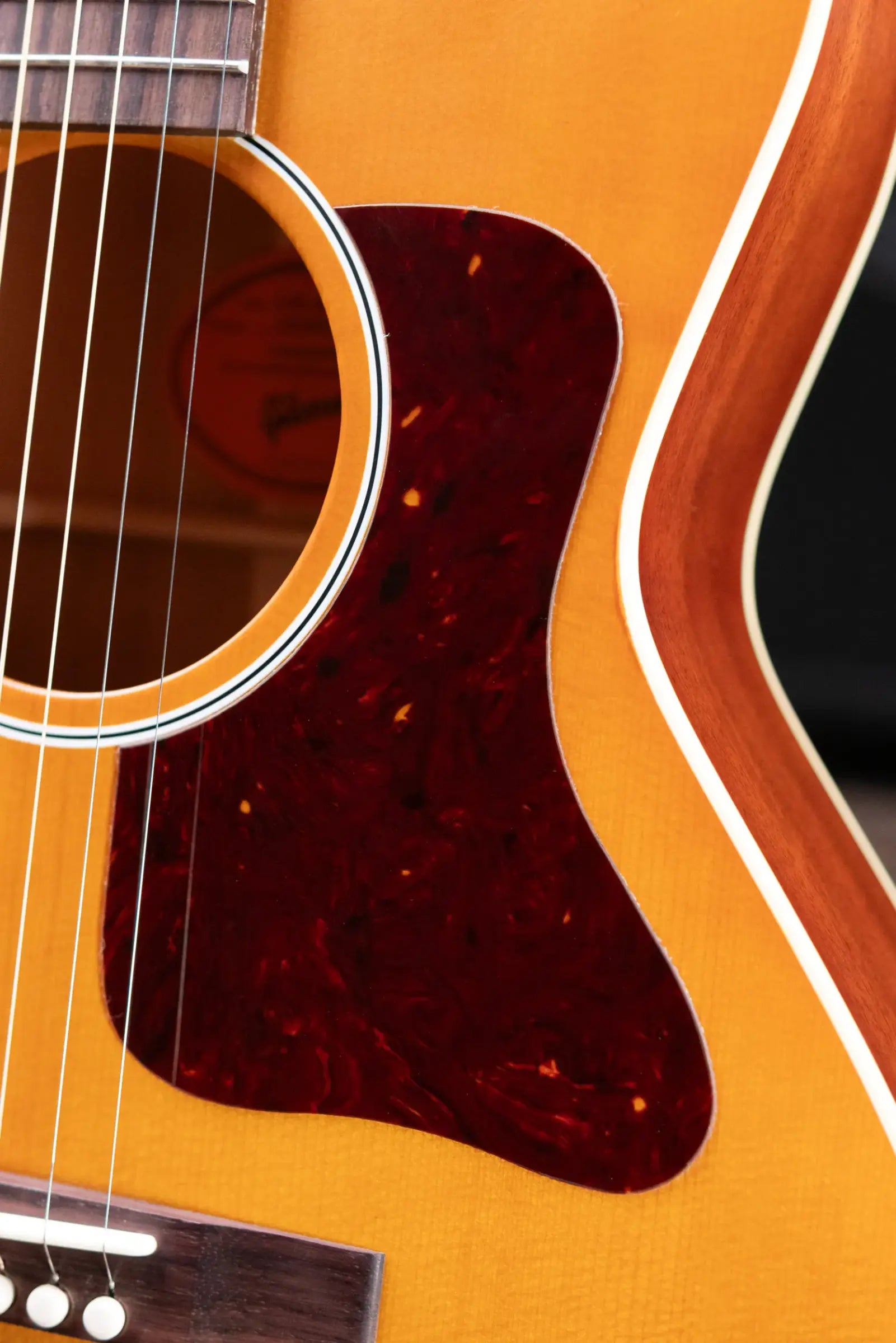 Gibson Century Collection L-00 12-Fret Acoustic Guitar - Vintage Amber with Hardshell Case
