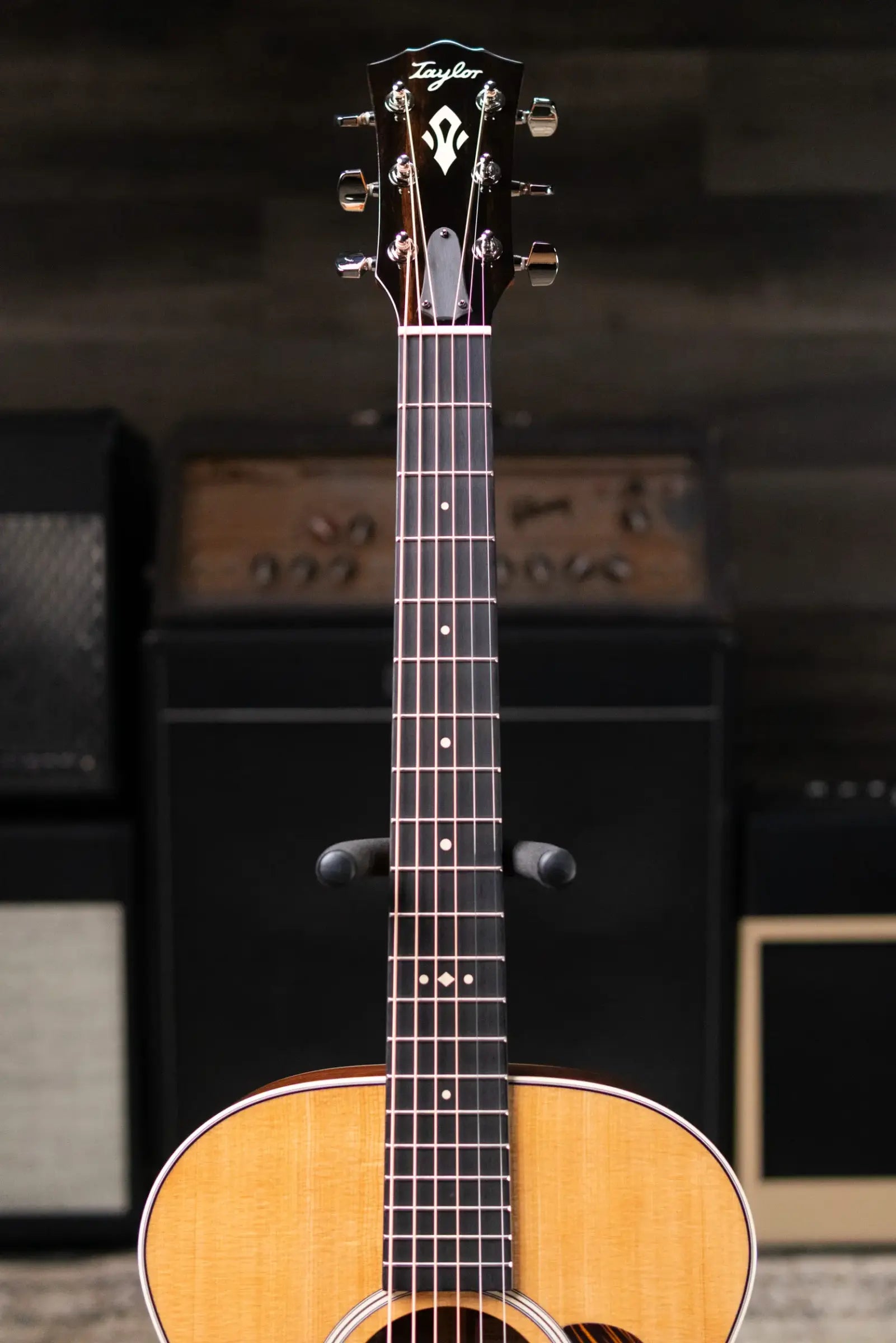 Taylor Gold Label 512e Grand Concert Acoustic/Electric Guitar - Natural with Hardshell Case