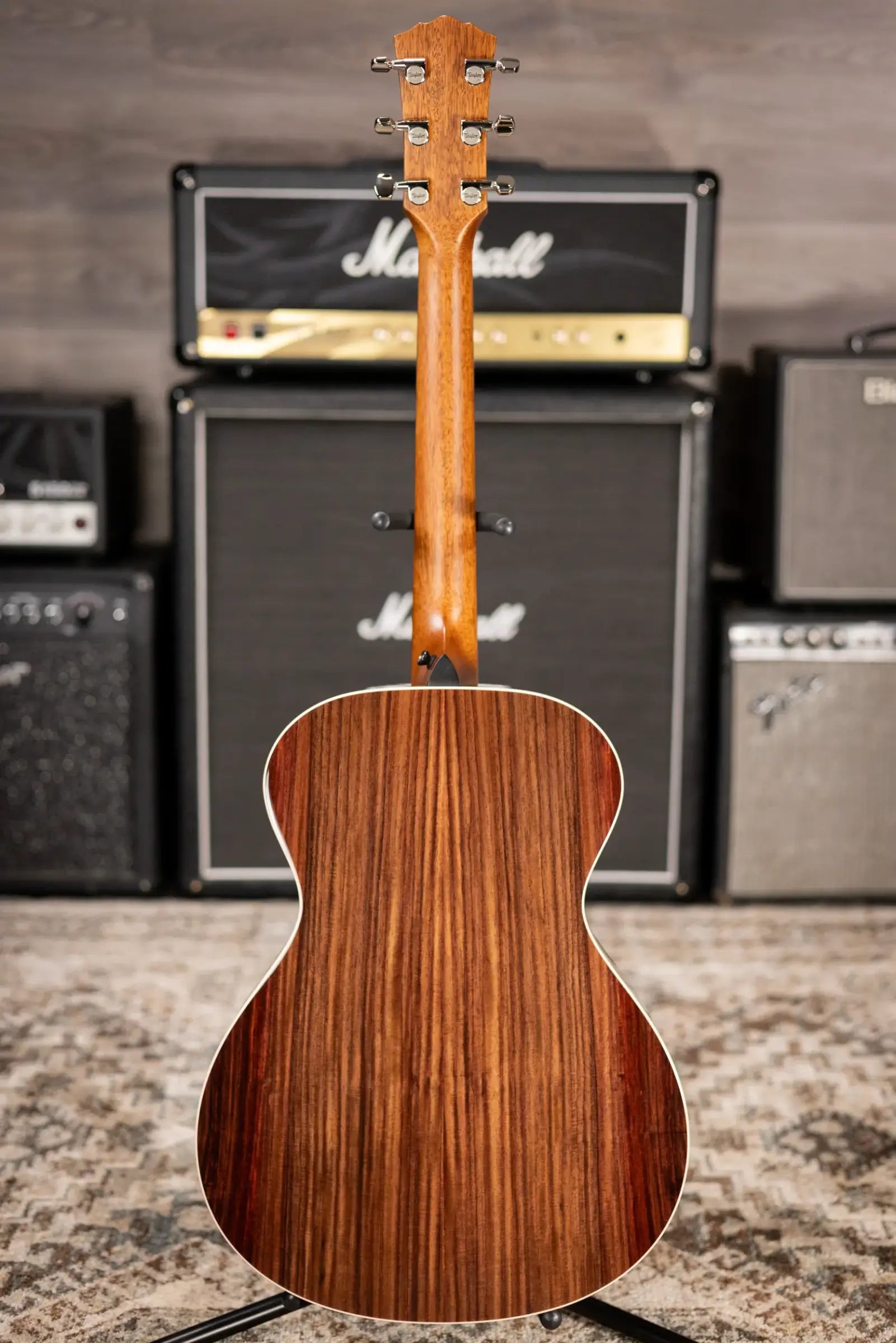 Taylor Gold Label 712e Grand Concert Acoustic/Electric Guitar - Natural with Hardshell Case