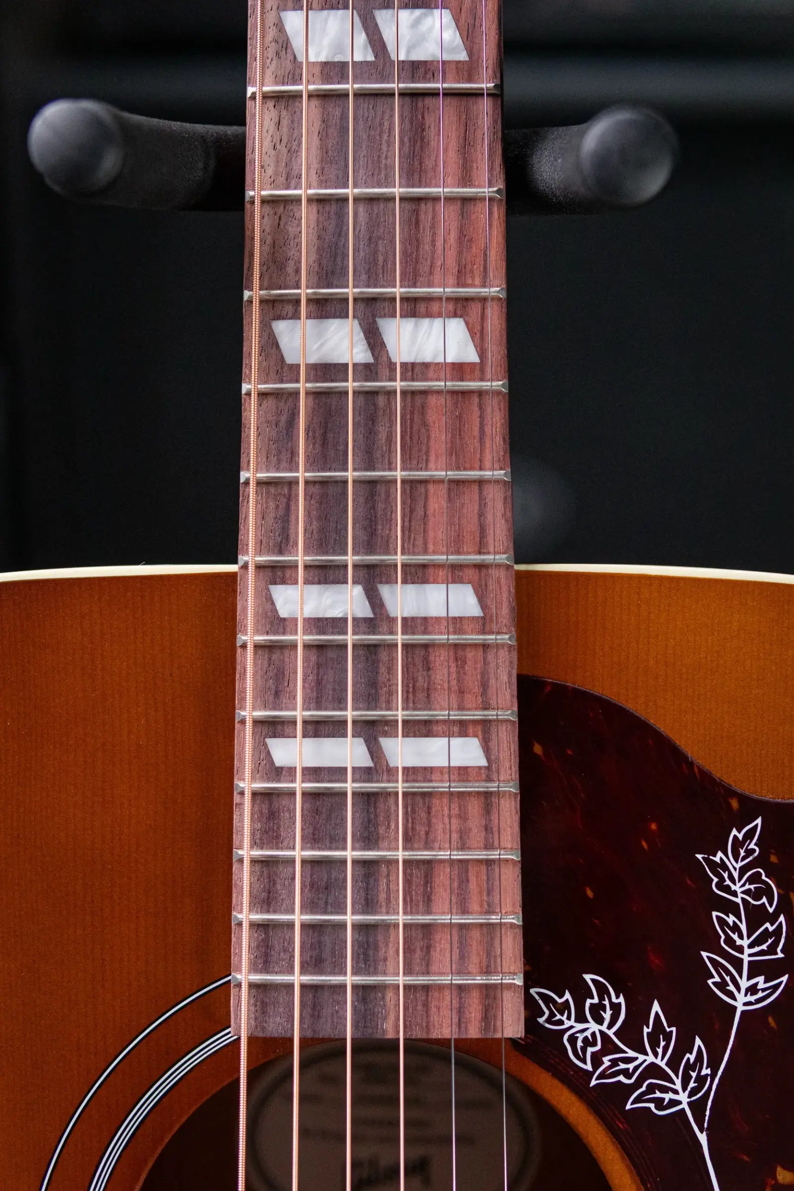 Gibson Hummingbird Special Dreadnought Acoustic/Electric Guitar - Honey Burst Satin with Gig Bag