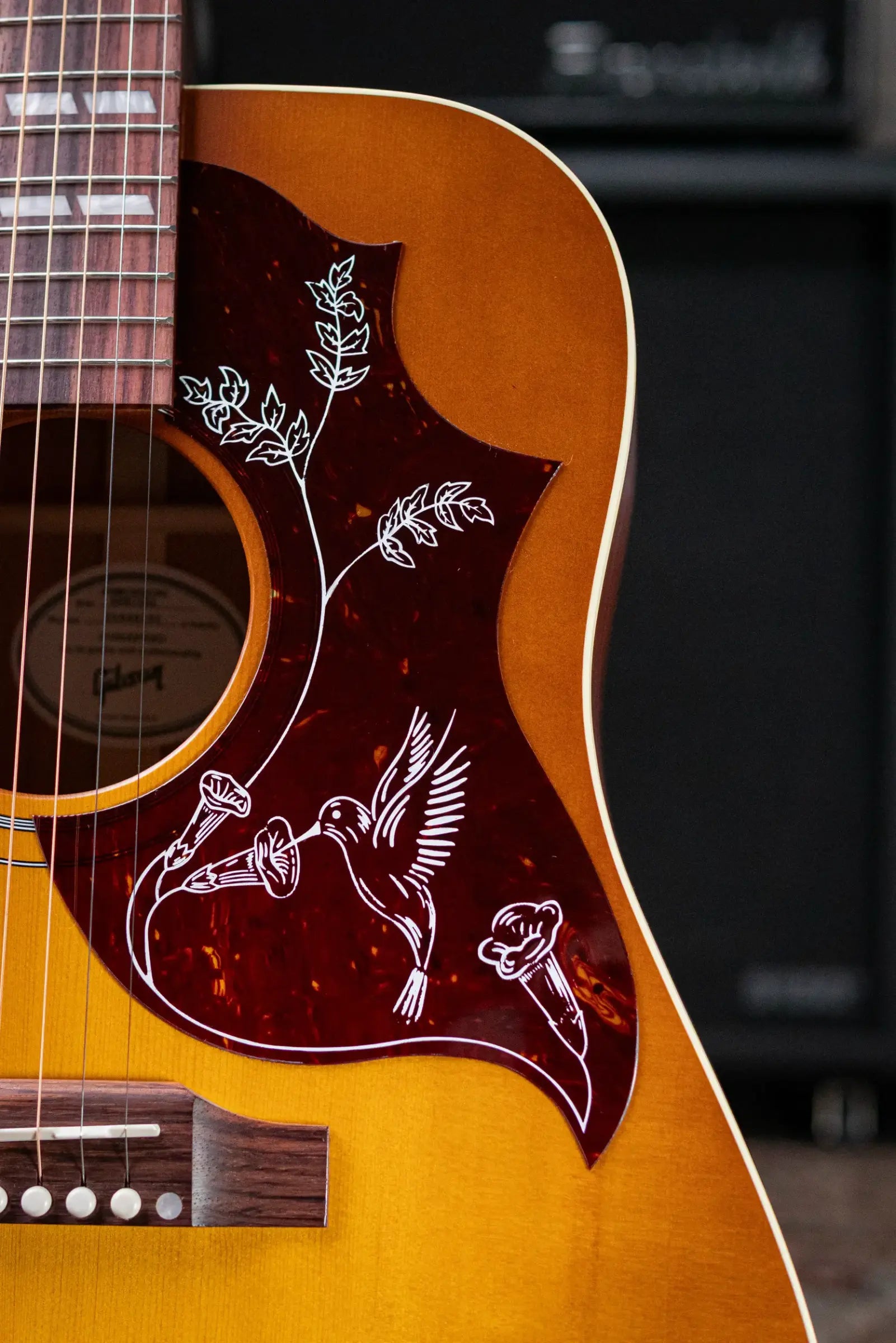 Gibson Hummingbird Special Dreadnought Acoustic/Electric Guitar - Honey Burst Satin with Gig Bag