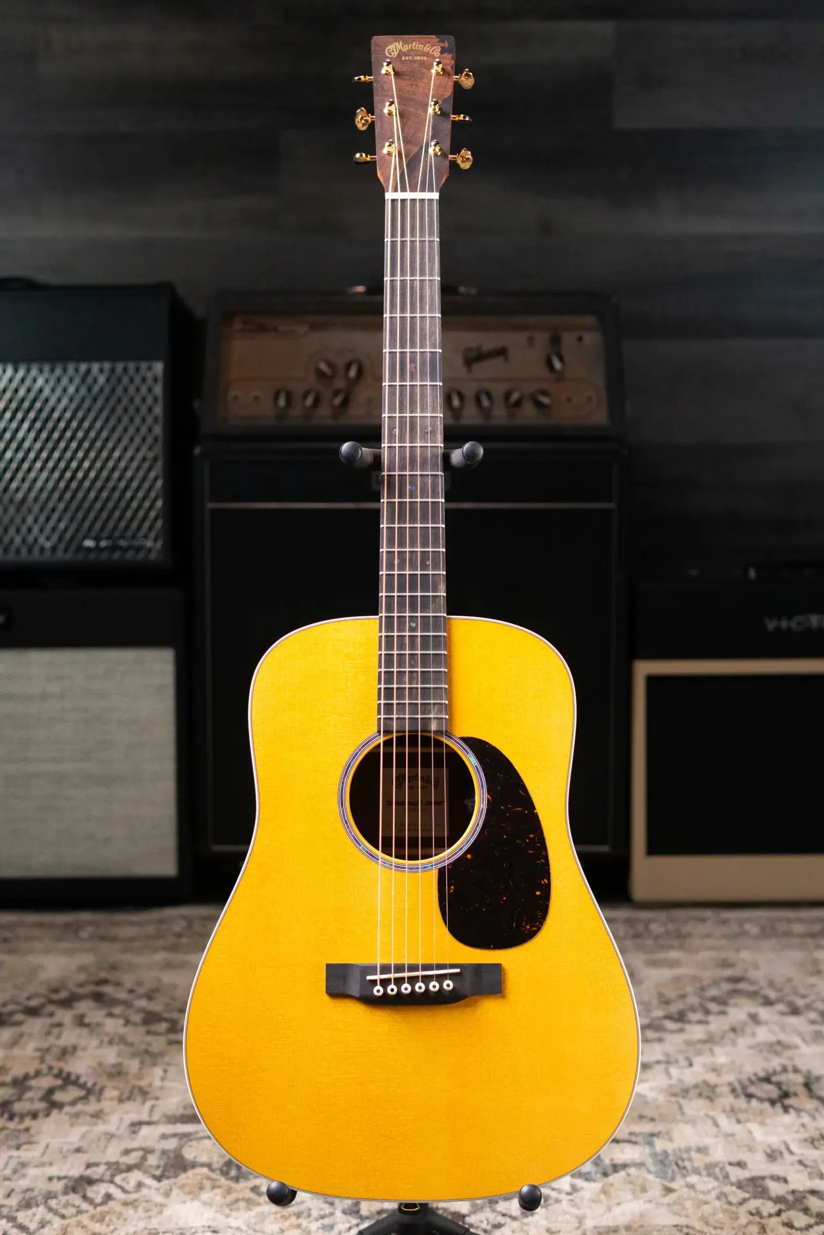 Martin D Jr-E Dreadnought Junior Walnut Acoustic/Electric Guitar with Gig Bag
