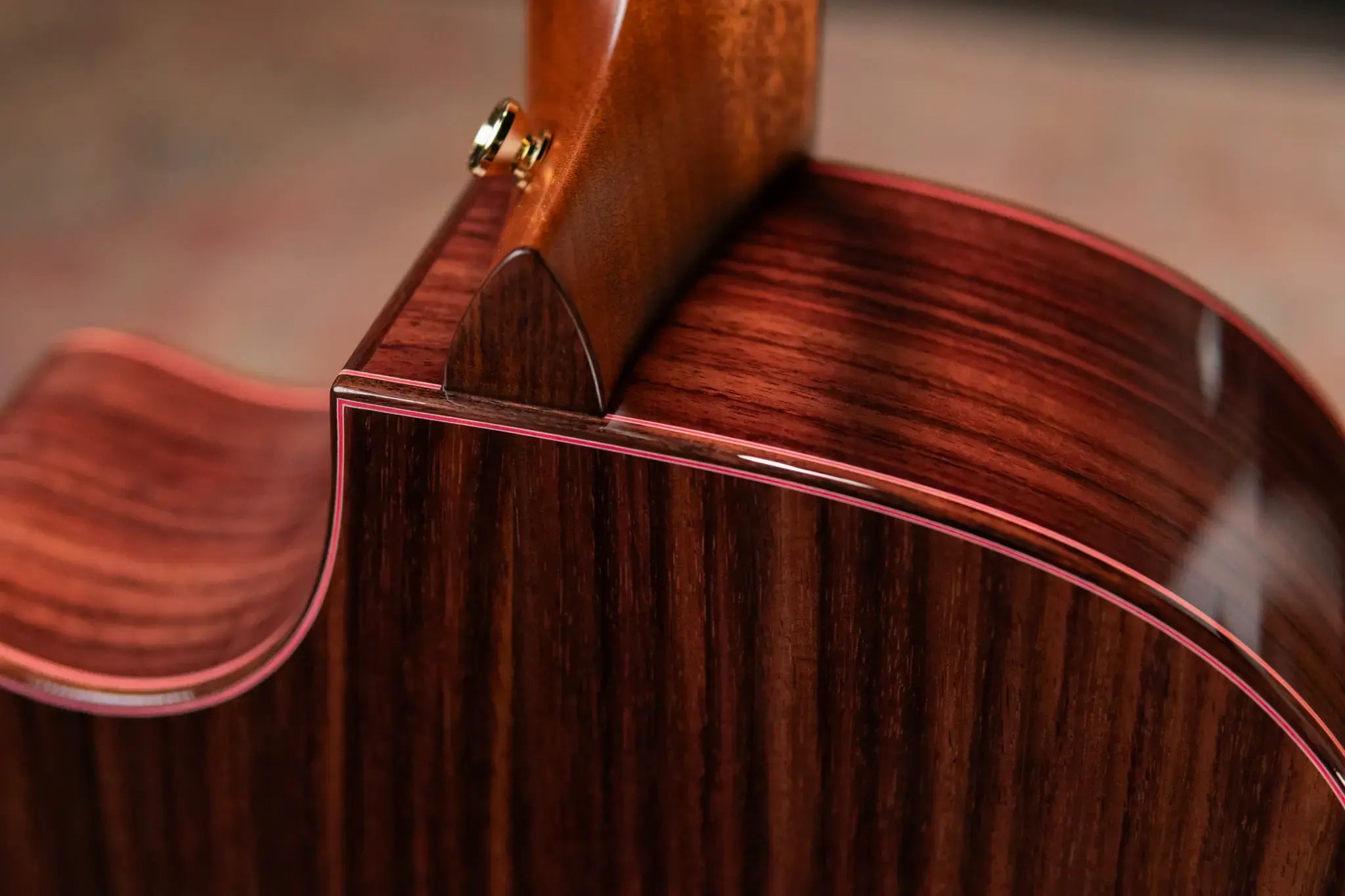 Taylor Legacy 914ce Grand Auditorium Acoustic/Electric Guitar with Hardshell Case