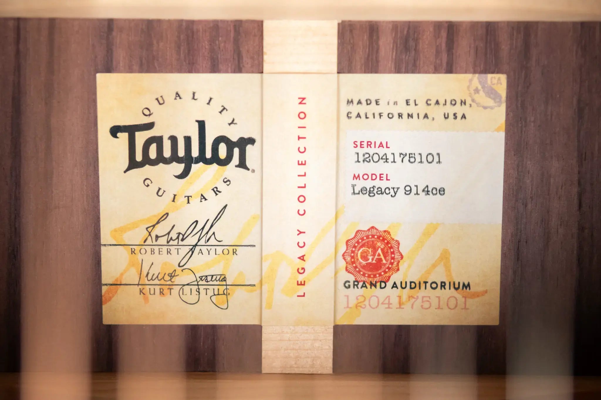 Taylor Legacy 914ce Grand Auditorium Acoustic/Electric Guitar with Hardshell Case