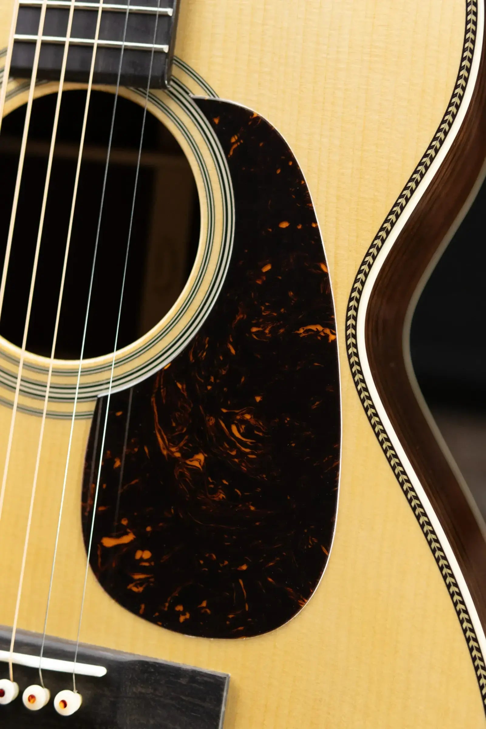 Martin Custom Shop 0-28 Limited Edition Acoustic Guitar with Hardshell Case