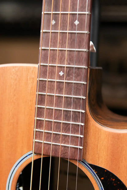 Martin OMC-X2E Ziricote Special Acoustic/Electric Guitar with Gig Bag