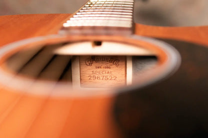 Martin OMC-X2E Ziricote Special Acoustic/Electric Guitar with Gig Bag