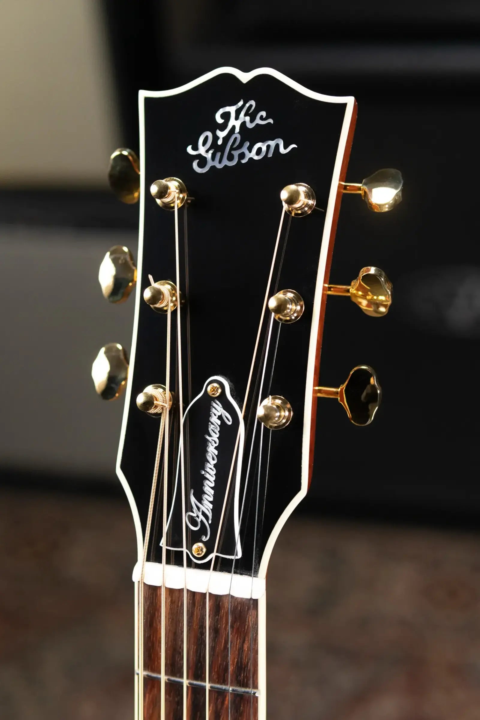 Gibson J-45 Anniversary Limited Edition Acoustic/Electric Guitar - Cremona Burst with Hardshell Case