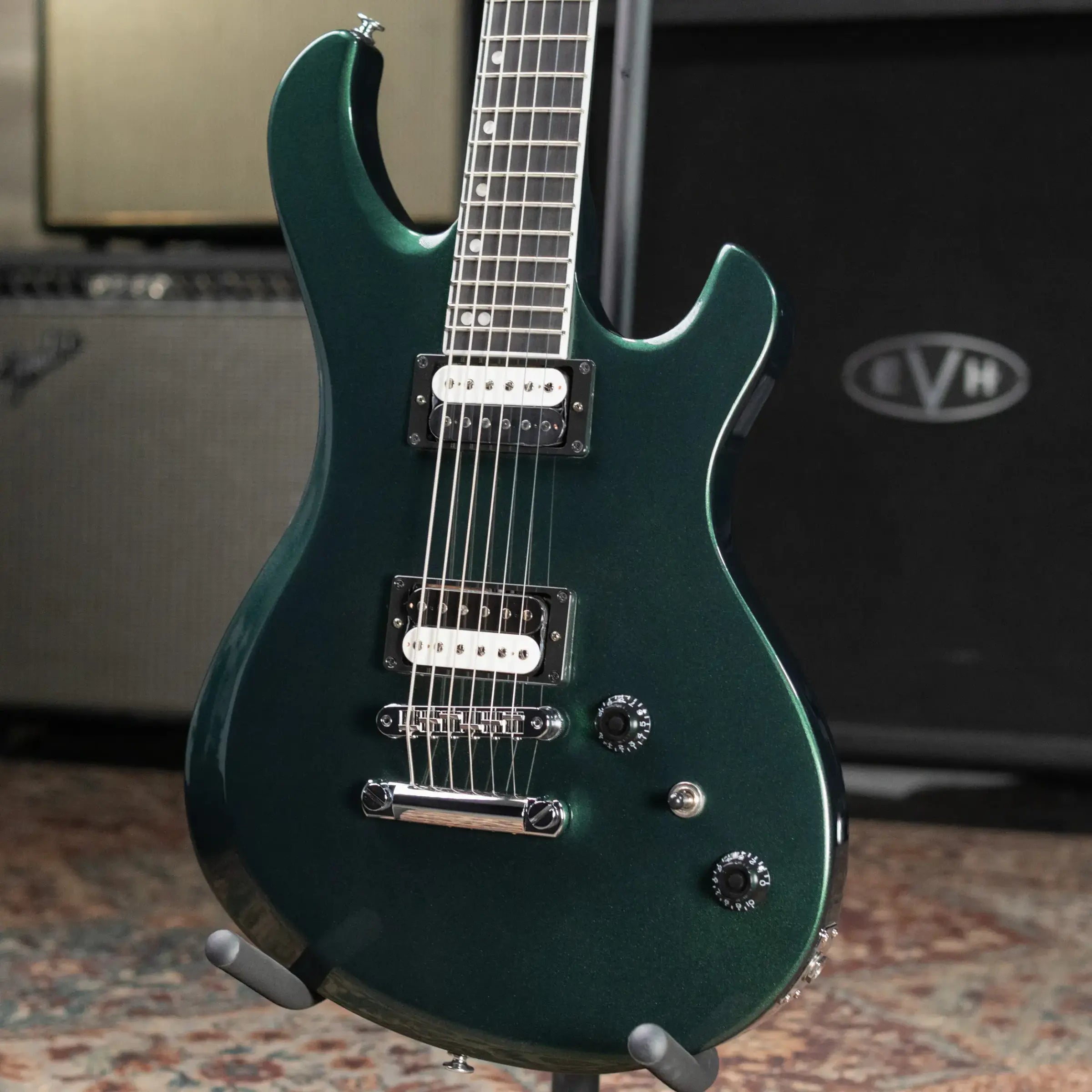 Gibson Victory Baritone Electric Guitar - British Racing Green with Hardshell Case