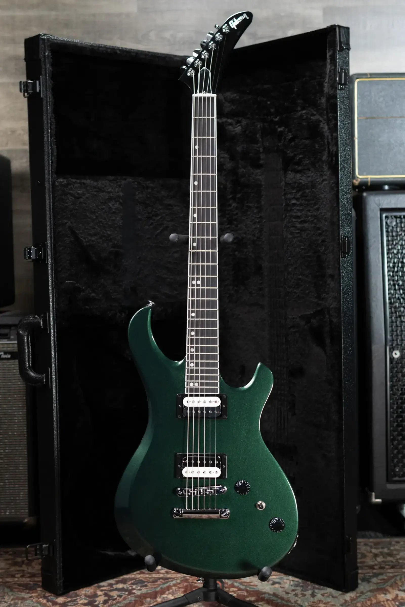 Gibson Victory Baritone Electric Guitar - British Racing Green with Hardshell Case