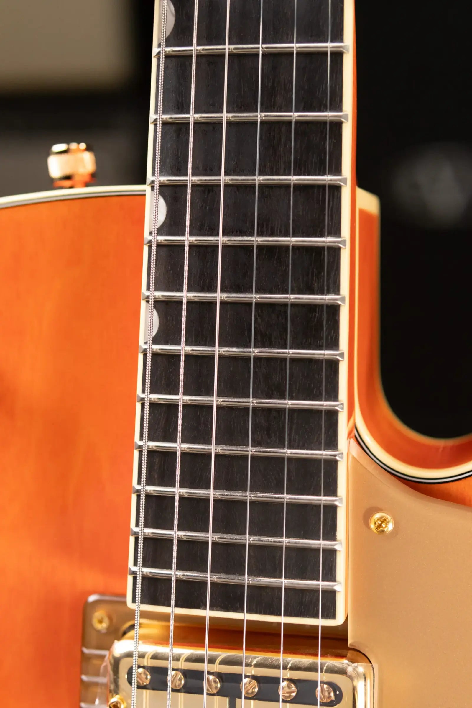 Gretsch Synchromatic Nashville Hollow Body Single-Cut with Bigsby Electric Guitar - 50's Orange Stain with Hardshell Case
