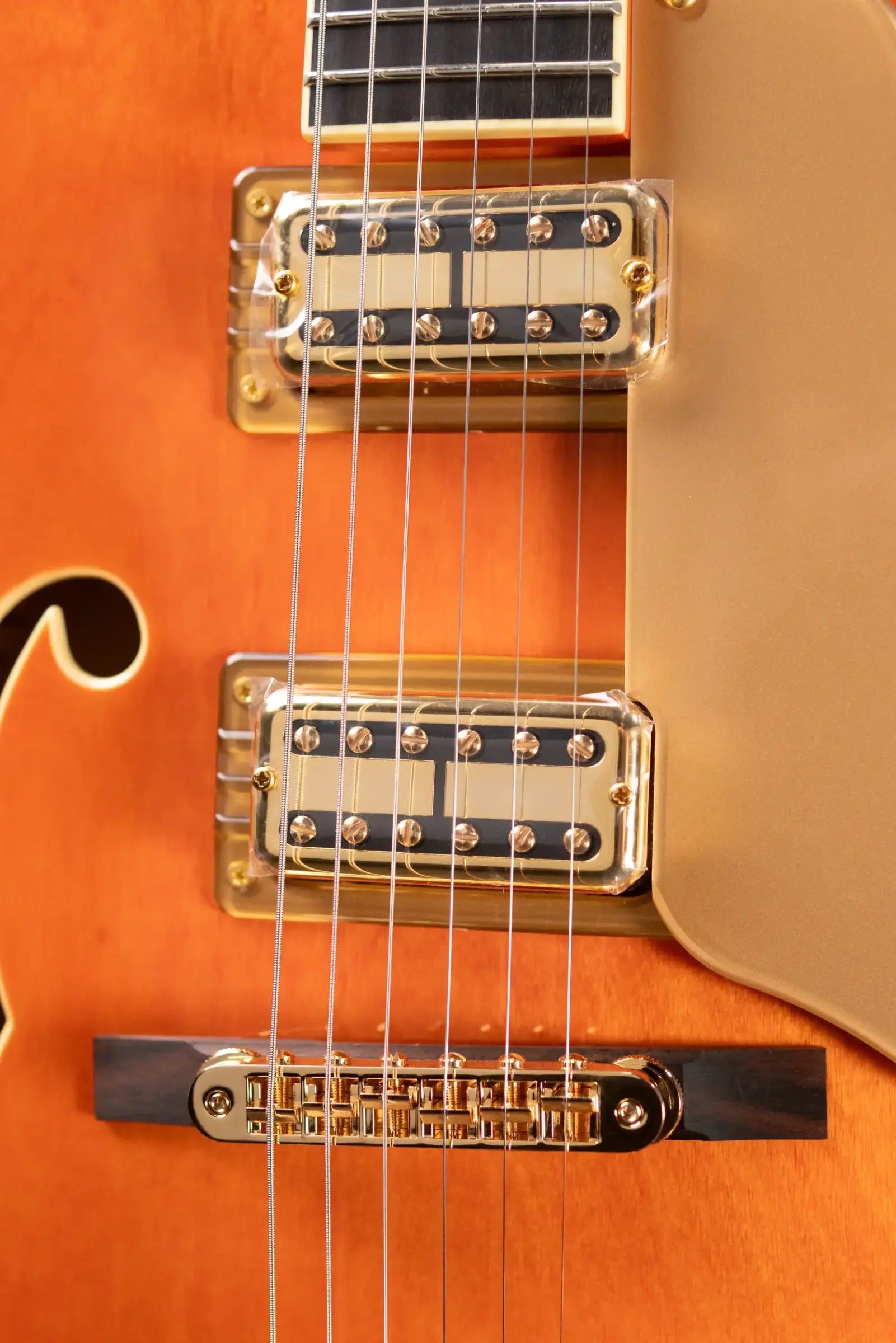 Gretsch Synchromatic Nashville Hollow Body Single-Cut with Bigsby Electric Guitar - 50's Orange Stain with Hardshell Case