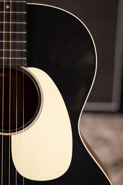 Martin 00L-16E Acoustic/Electric Guitar - Black Smoke with Gig Bag