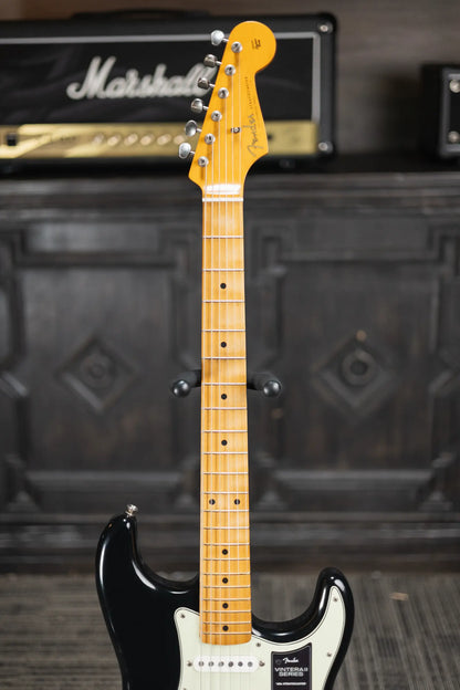 Fender Vintera II Road Worn '60s Stratocaster Electric Guitar, Maple Fingerboard - Black with Hardshell Case