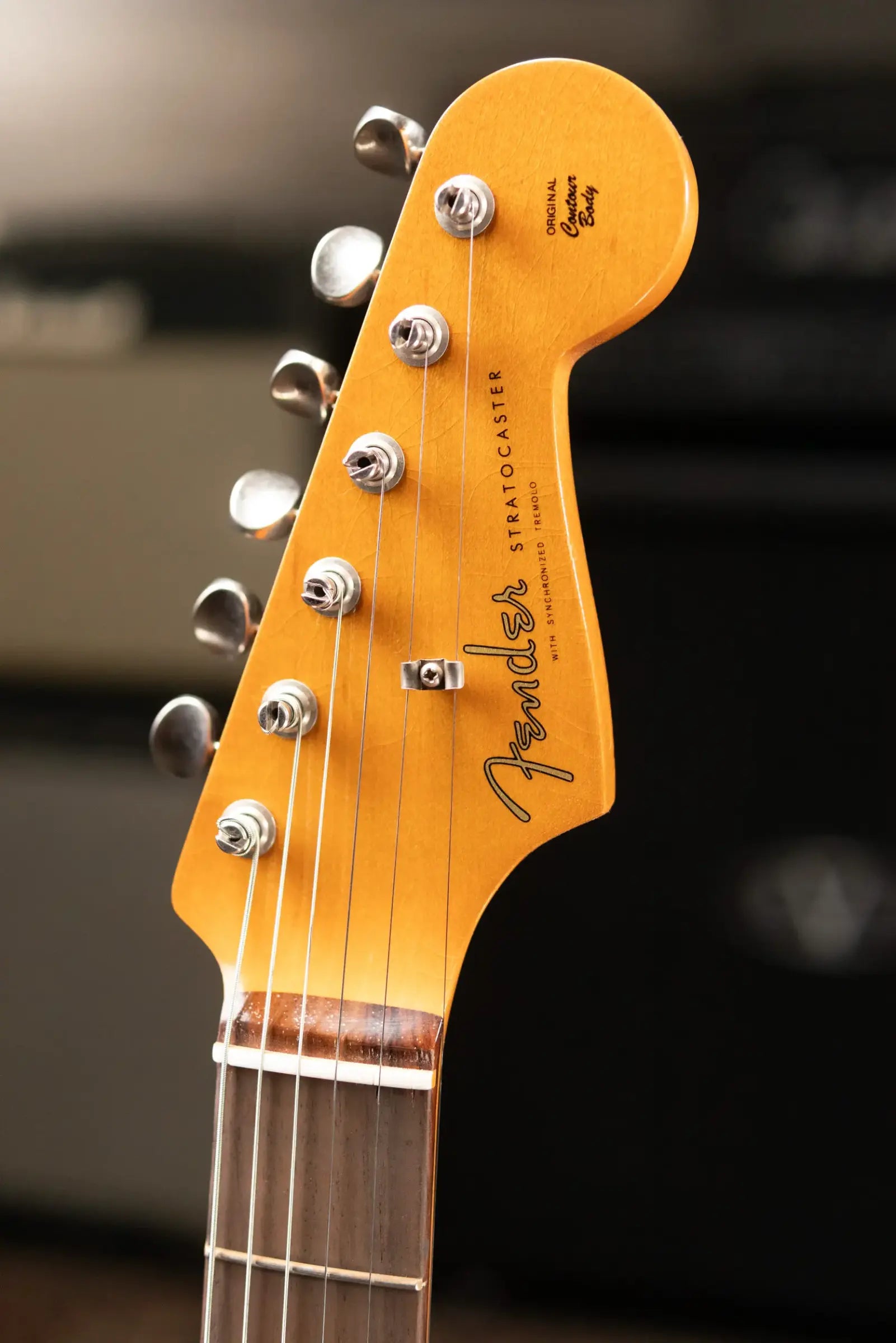 Fender Vintera II Road Worn '60s Stratocaster, Rosewood Fingerboard - Sonic Blue with Hardshell Case