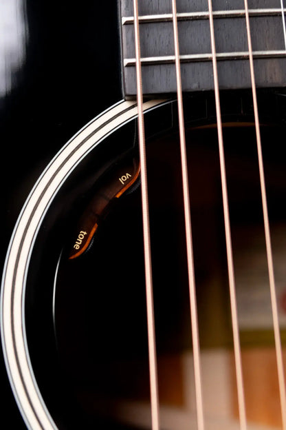 Taylor Gold Label 514e Super Auditorium Acoustic/Electric Guitar - Blacktop with Hardshell Case