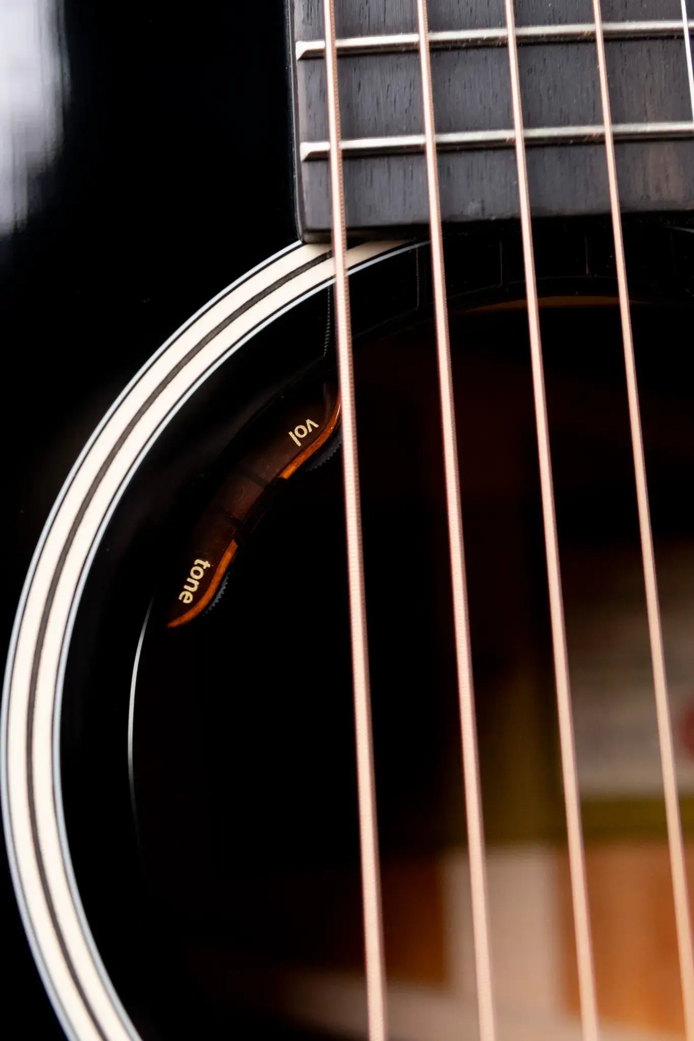 Taylor Gold Label 514e Super Auditorium Acoustic/Electric Guitar - Blacktop with Hardshell Case - Demo