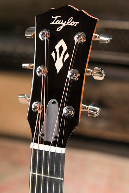 Taylor Gold Label 514e Super Auditorium Acoustic/Electric Guitar - Sunburst with Cream Pickguard and Hardshell Case