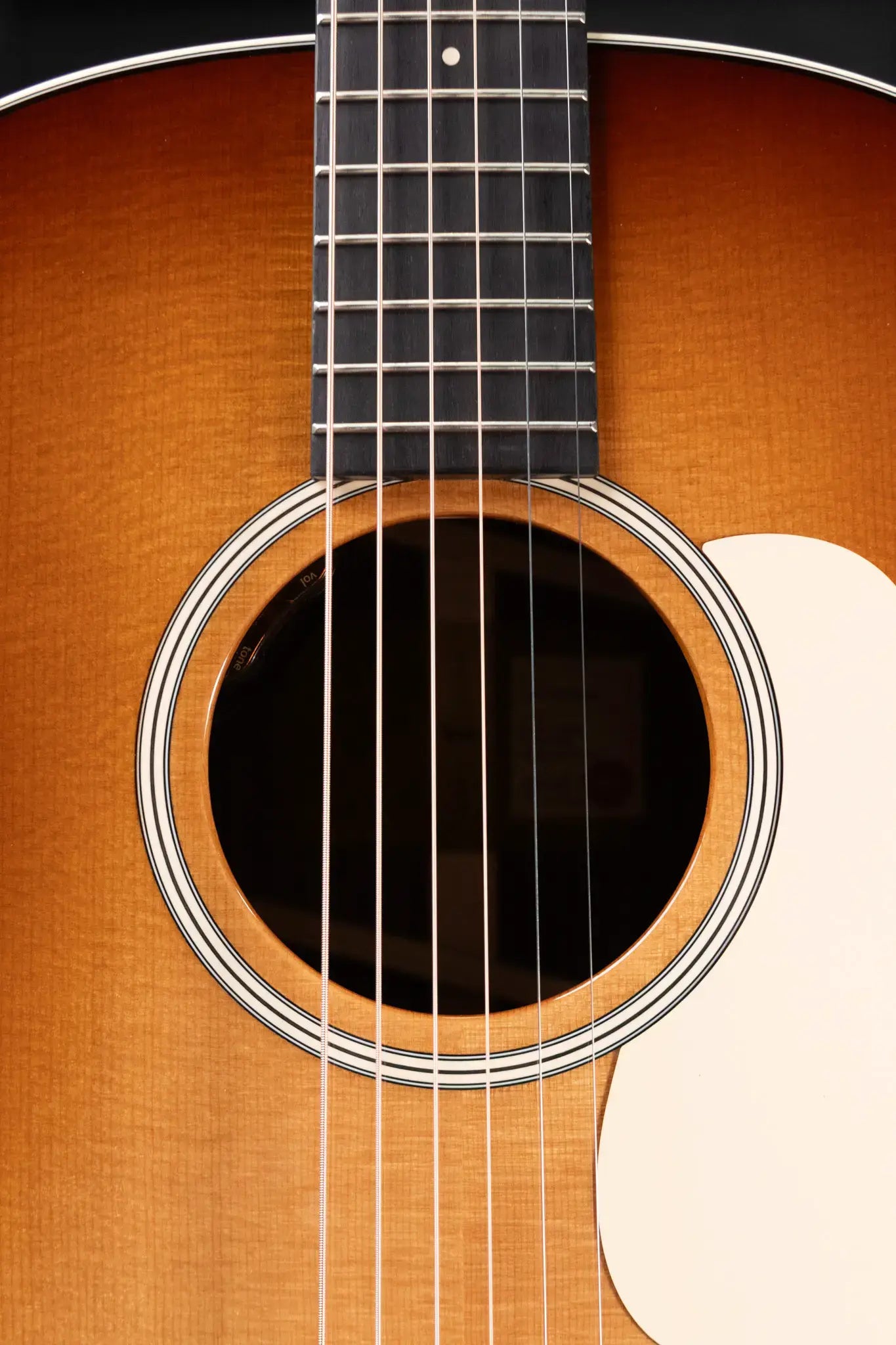 Taylor Gold Label 714e Super Auditorium Acoustic/Electric Guitar - Sunburst with Cream Pickguard and Hardshell Case