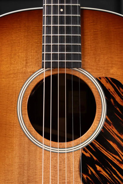 Taylor Gold Label 714e Super Auditorium Acoustic/Electric Guitar - Sunburst with Firestripe Pickguard and Hardshell Case