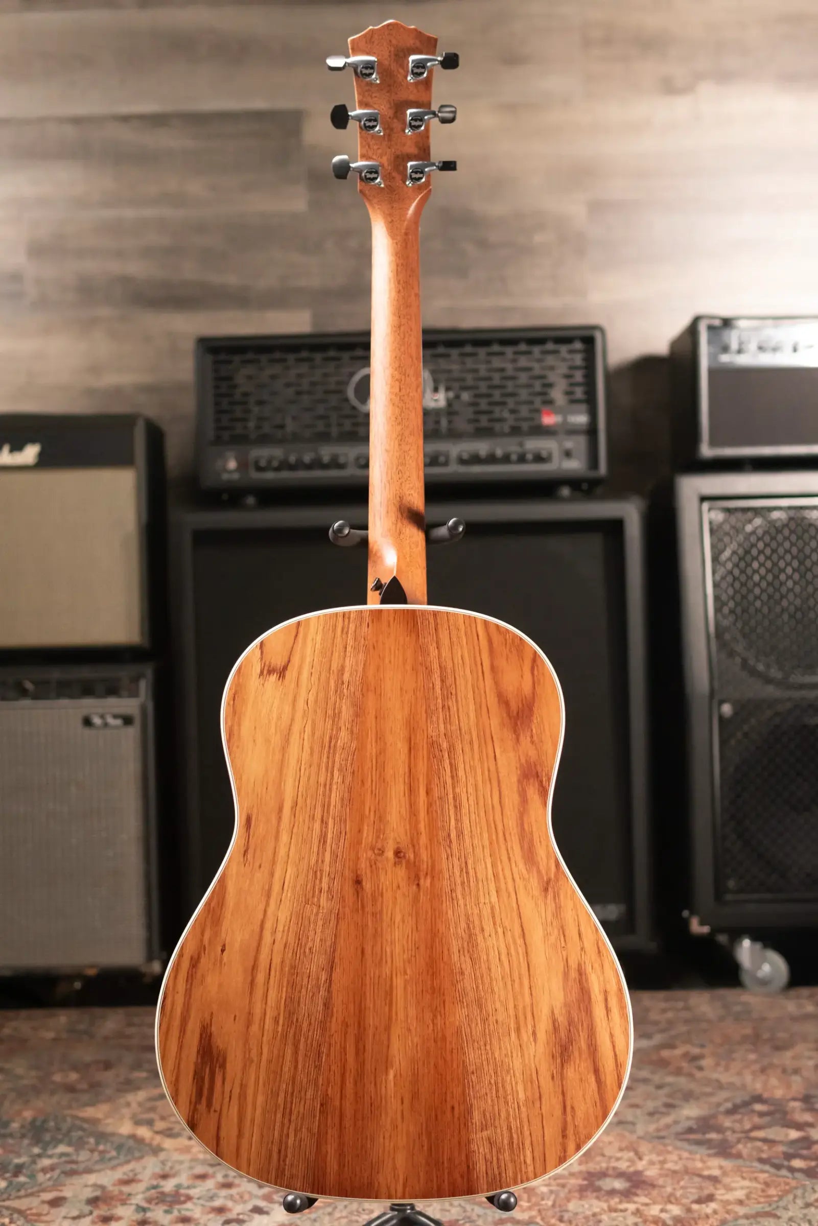 Taylor Gold Label 817e Grand Pacific Acoustic/Electric Guitar - Natural Top with Hardshell Case