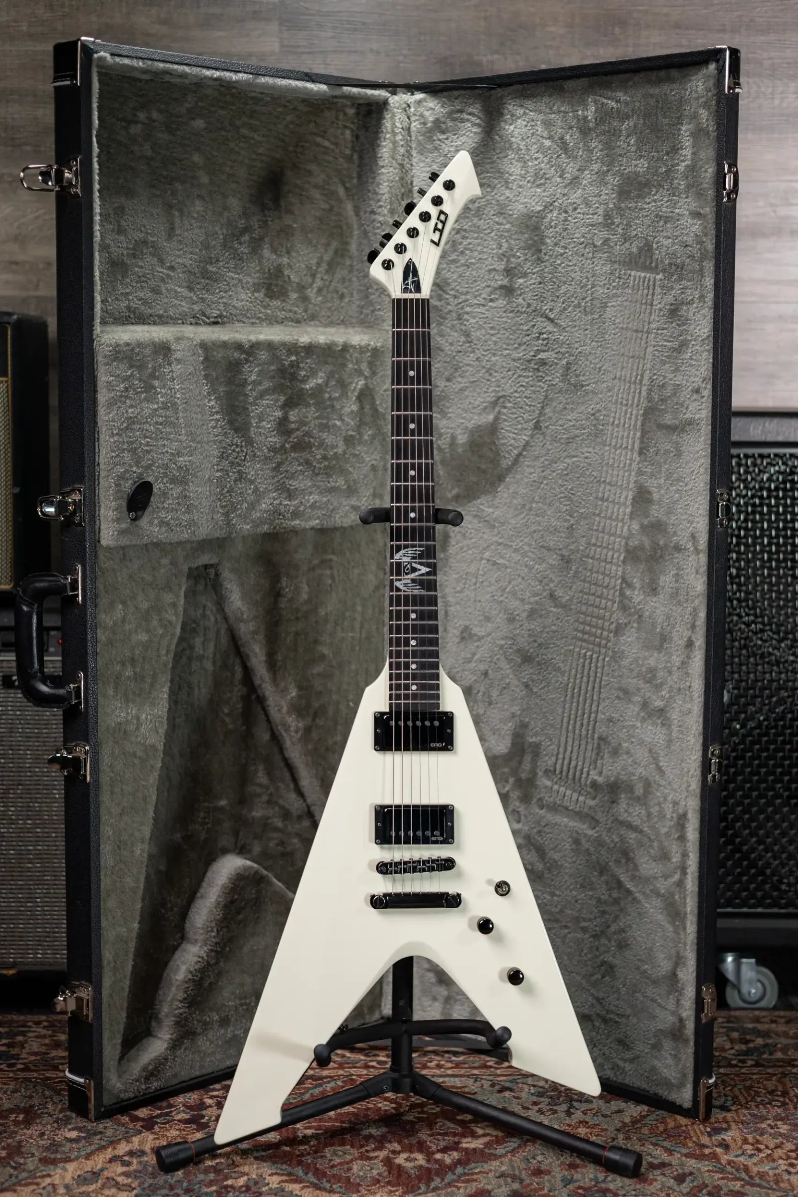 ESP LTD James Hetfield Signature Vulture Electric Guitar - Olympic White with Hardshell Case - Used