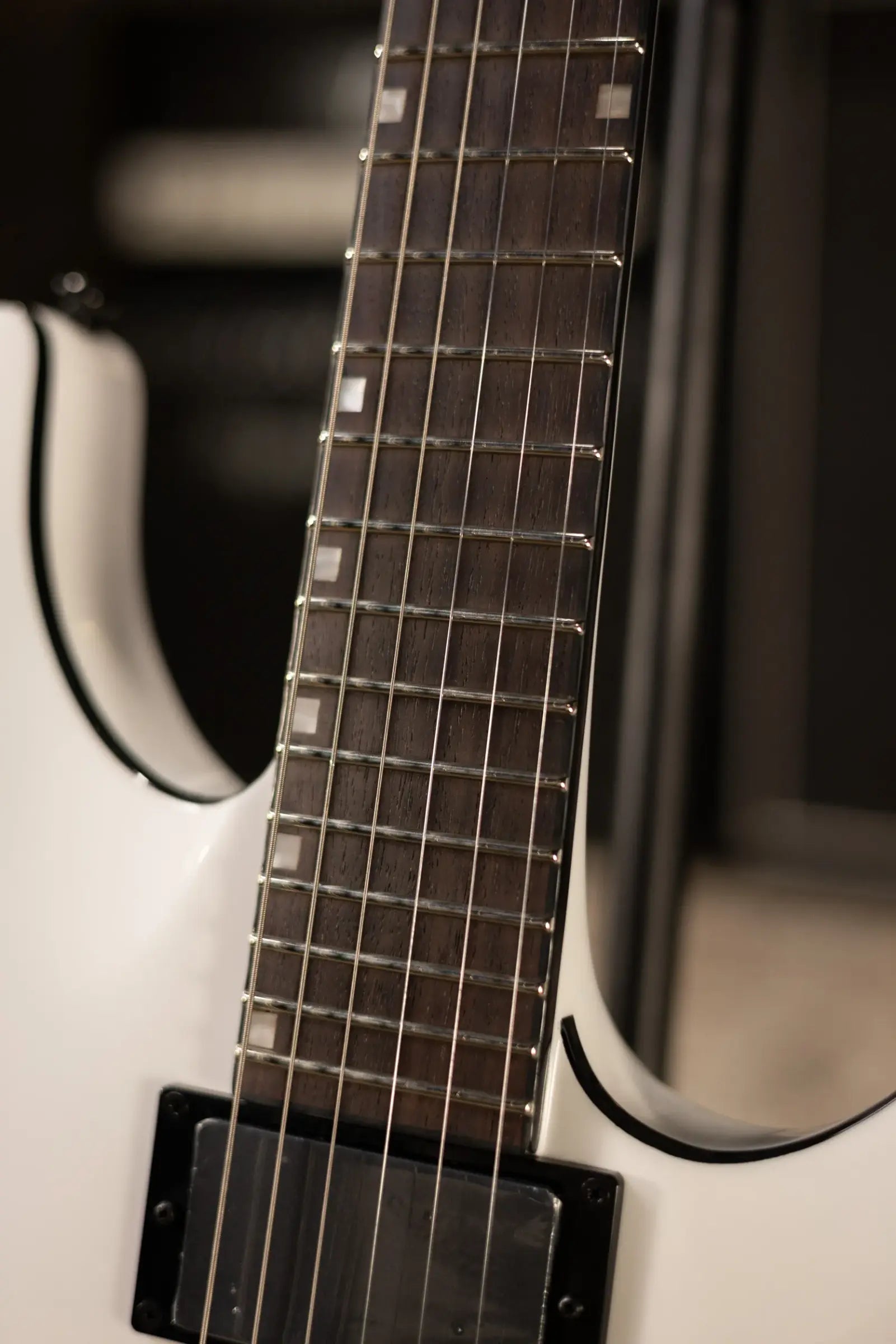ESP LTD MH-400 EMG Electric Guitar - Snow White