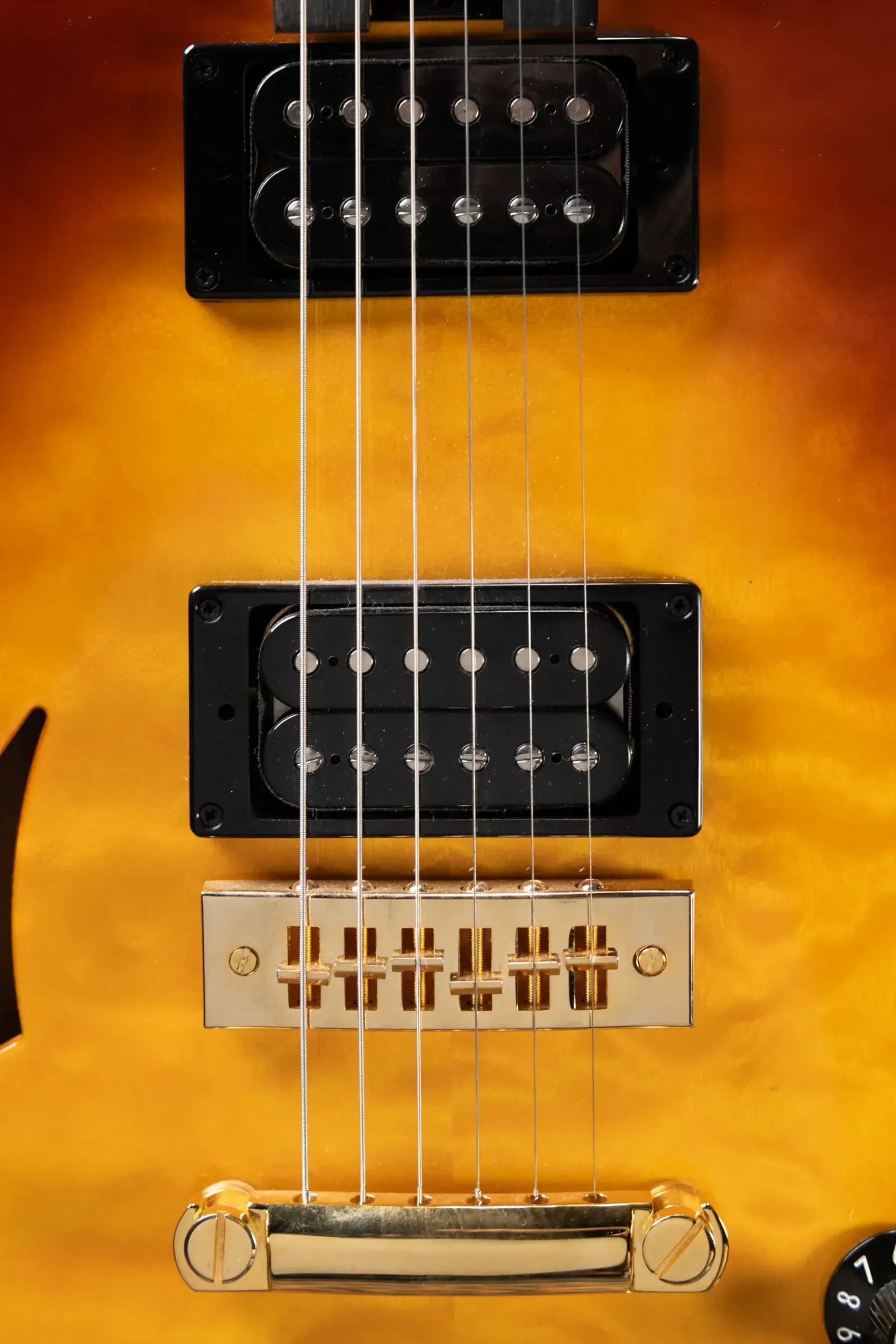 EVH SA-126 Special QM Semi-Hollow Electric Guitar - Tobacco Sunburst with Hardshell Case - Used
