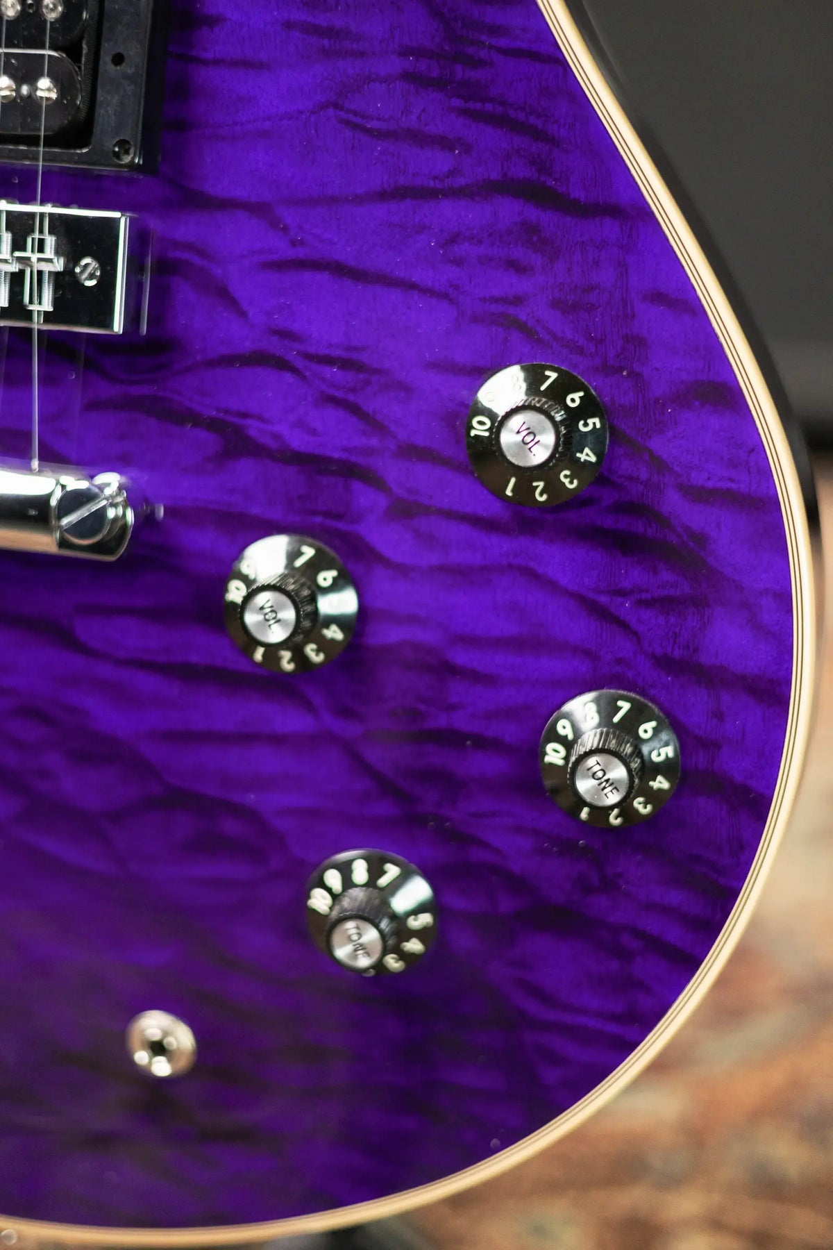 EVH SA-126 Special Quilted Maple Semi-Hollow Electric Guitar - Transparent Purple with Hardshell Case - Demo Model
