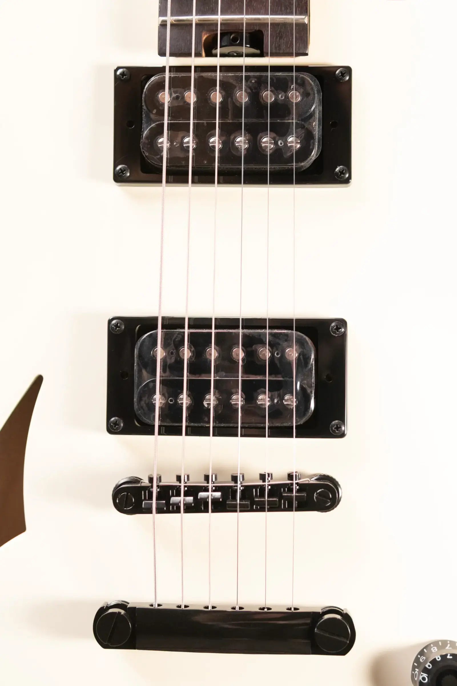 EVH SA-126 Standard Semi-Hollow Electric Guitar - Satin Vintage White