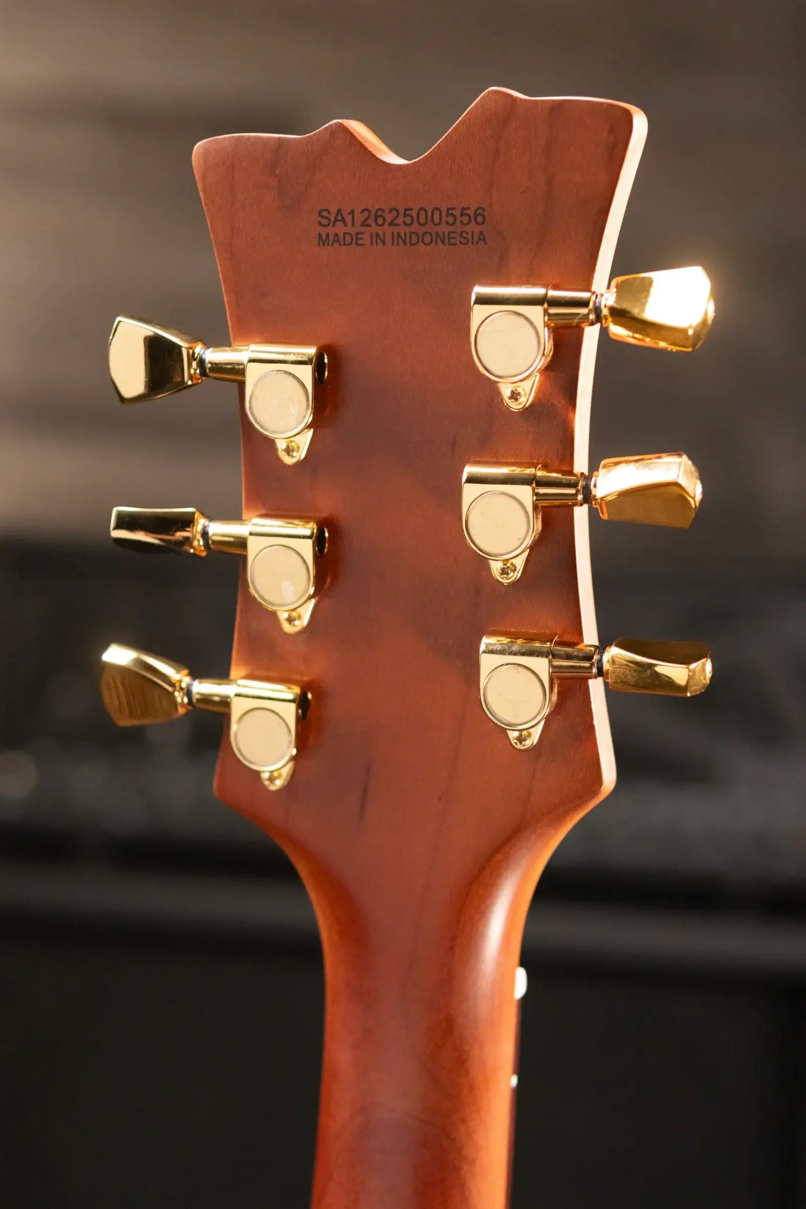 EVH SA-126 Standard Semi-Hollow Electric Guitar - Wine Red