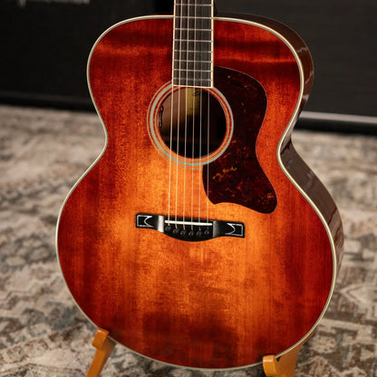 Eastman AC330E-CLA Jumbo Acoustic/Electric Guitar - Classic with Hardshell Case