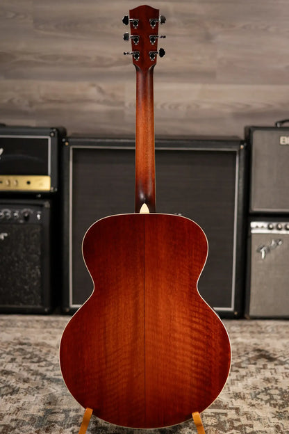 Eastman AC330E-CLA Jumbo Acoustic/Electric Guitar - Classic with Hardshell Case
