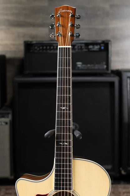 Eastman AC422LCE Left-Handed Grand Auditorium Acoustic/Electric Guitar with Hardshell Case